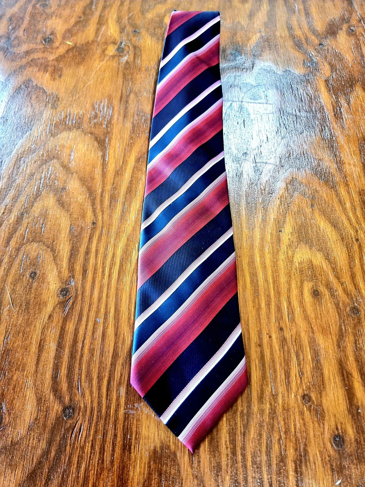 Tie