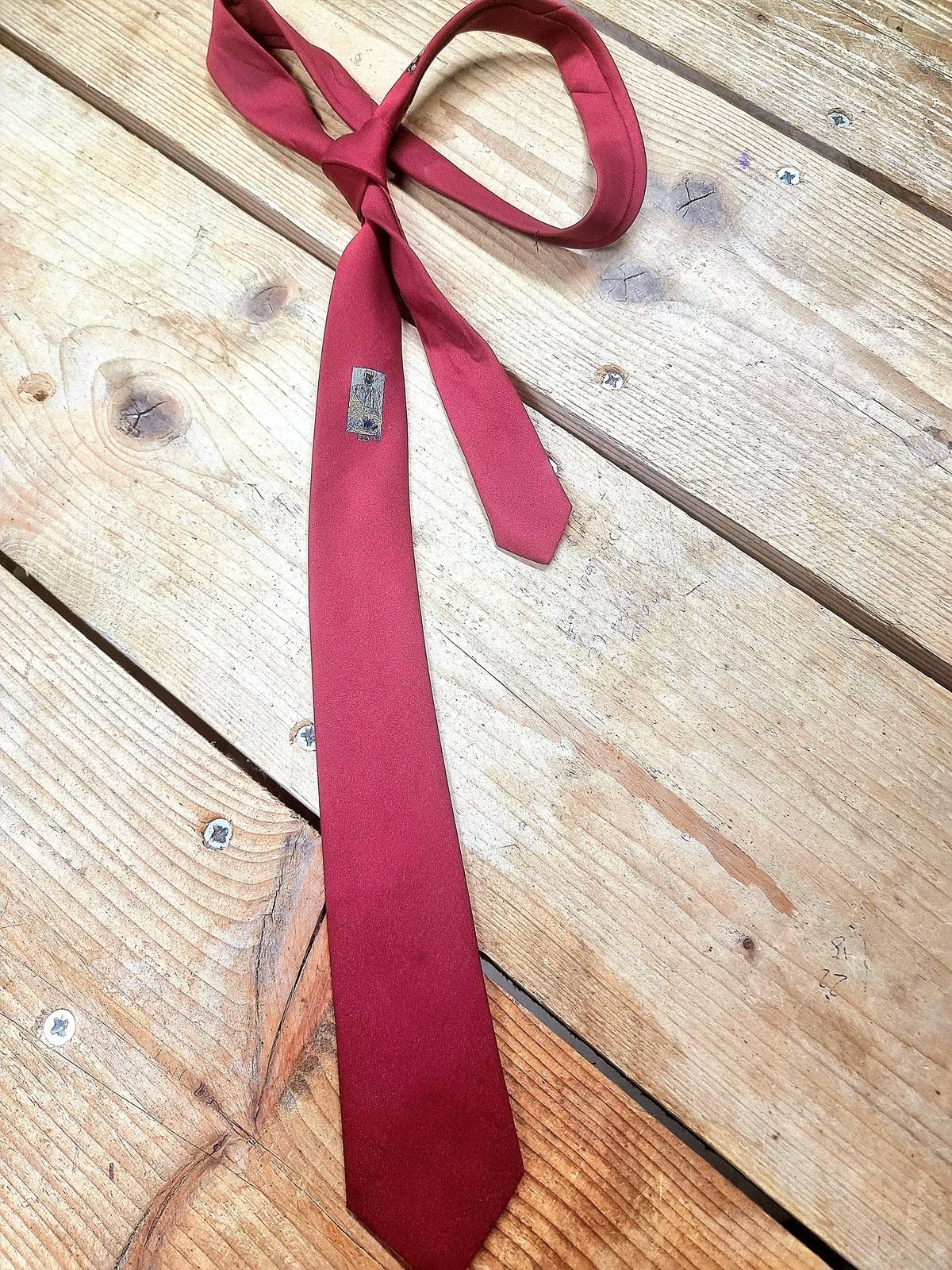 Vintage Elvis Thin Tie
