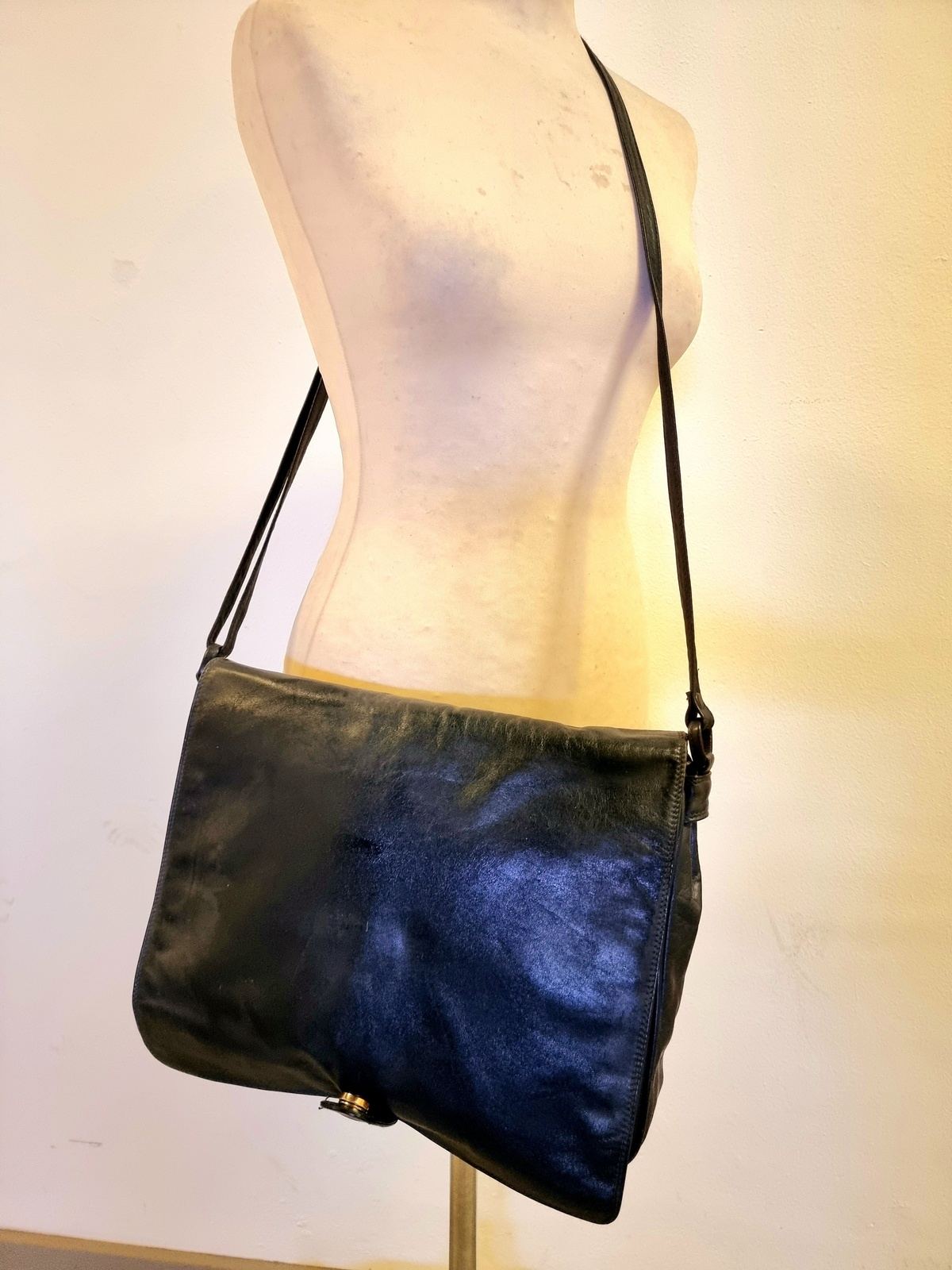 Vintage Leather 80s Satchel Shoulder Bag