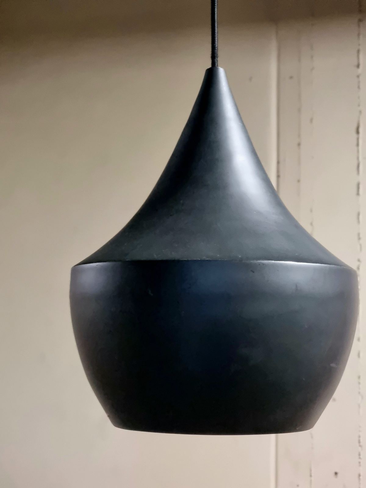 Beat Light Wide LED Hanging Lamp - Tom Dixon
