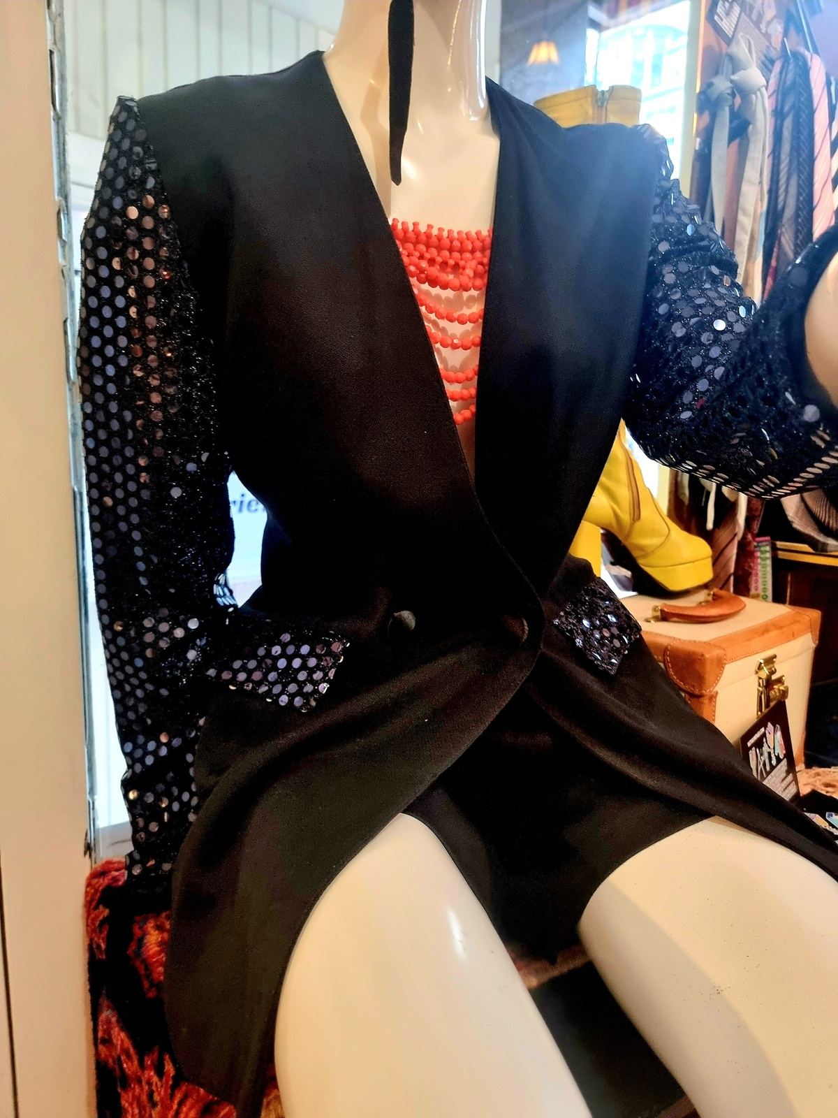 Suit