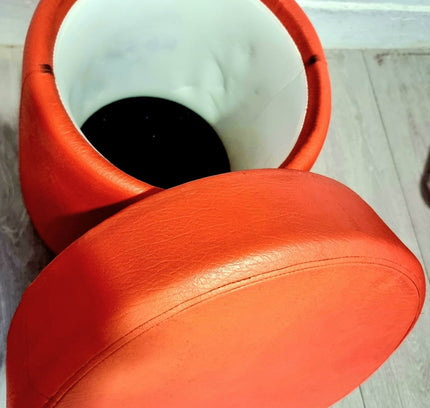 Stool