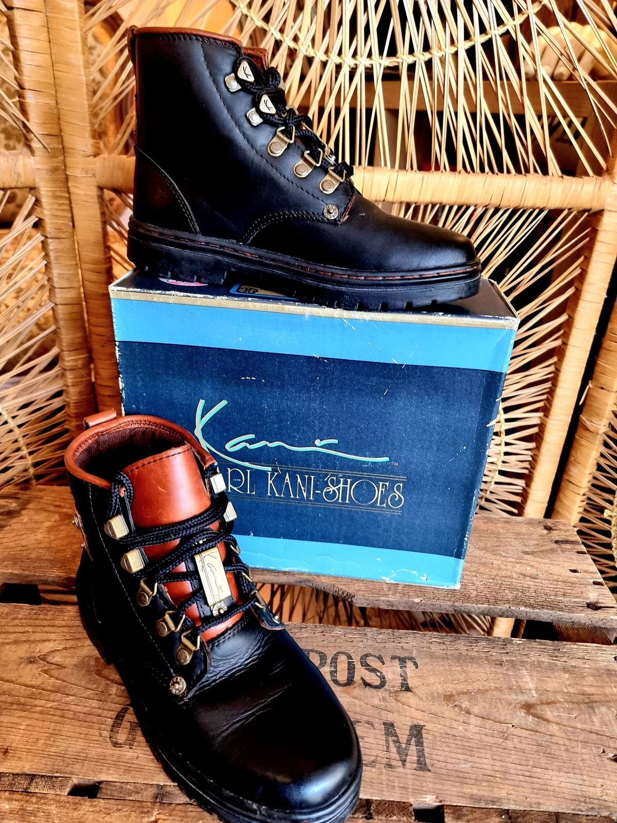 Ankle boots