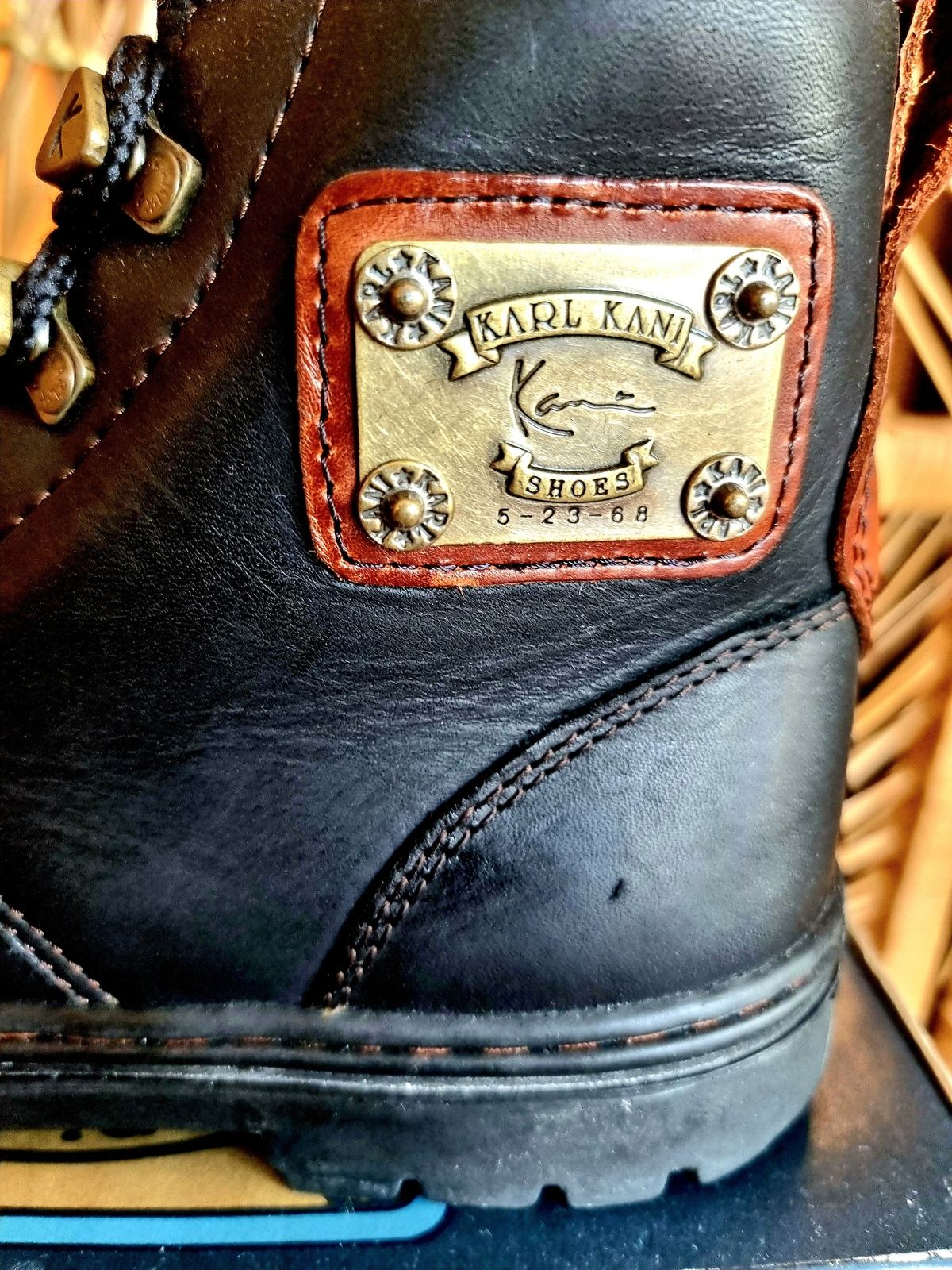 Ankle boots