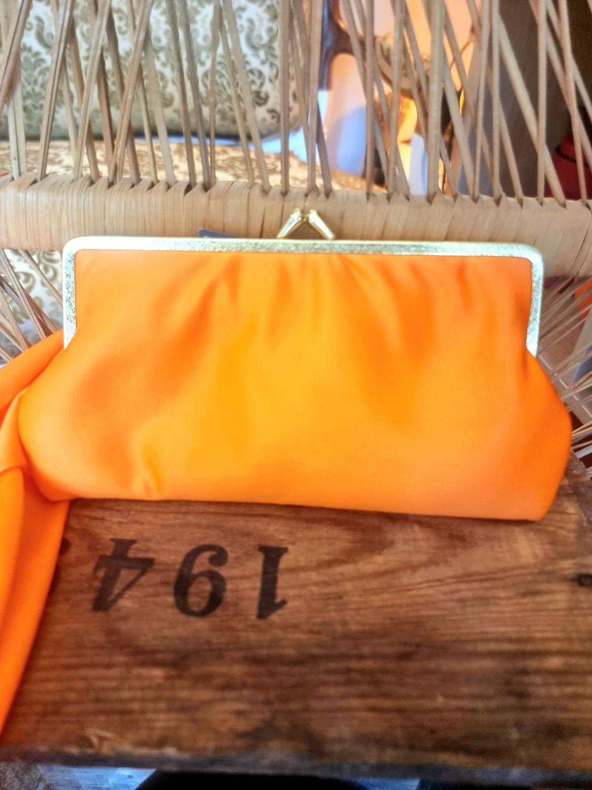 Purse and Gloves set