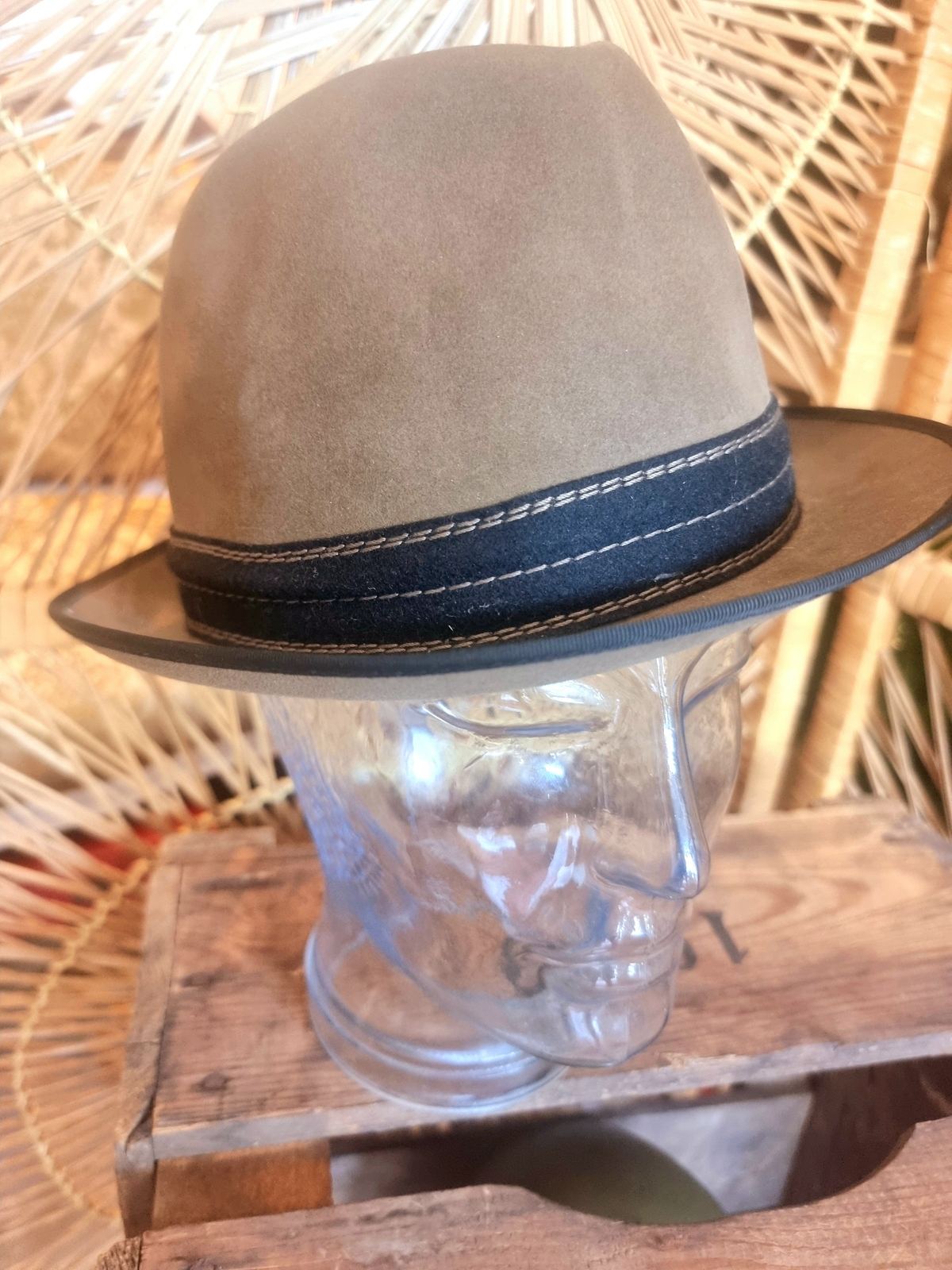 Mens hat