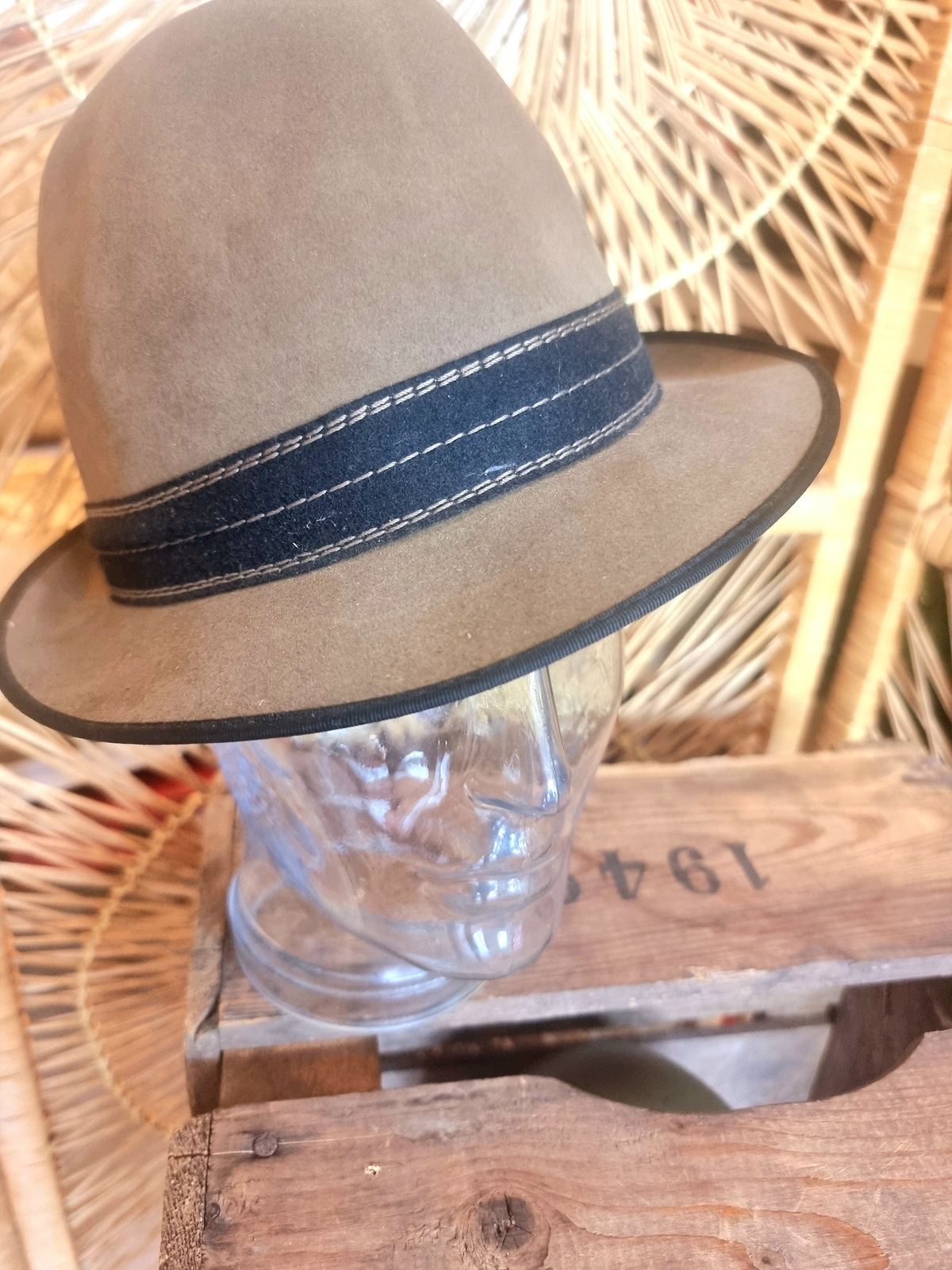 Mens hat