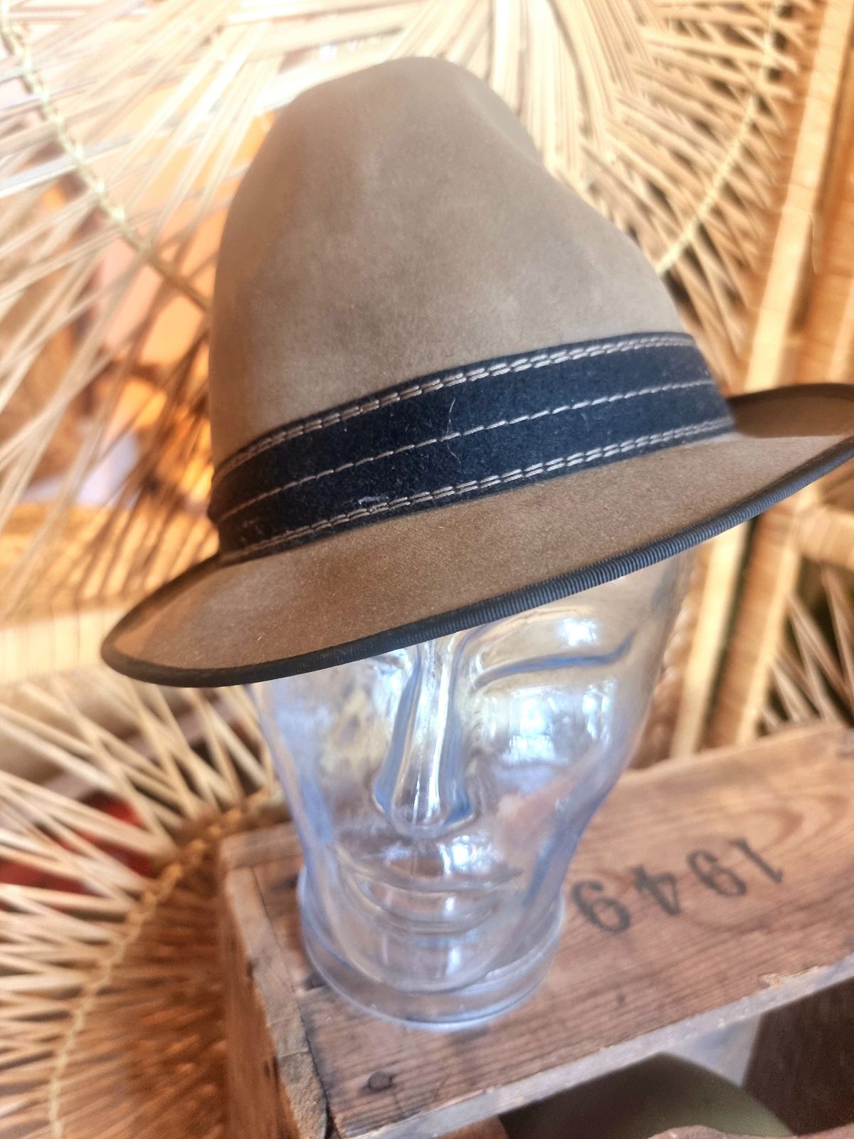 Mens hat