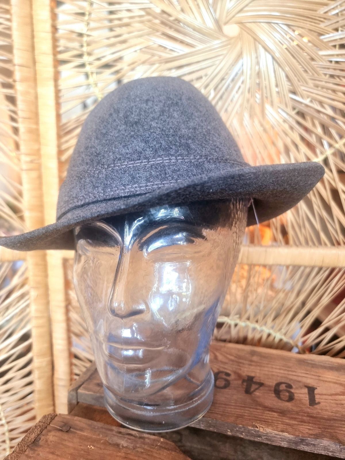 Mens hat