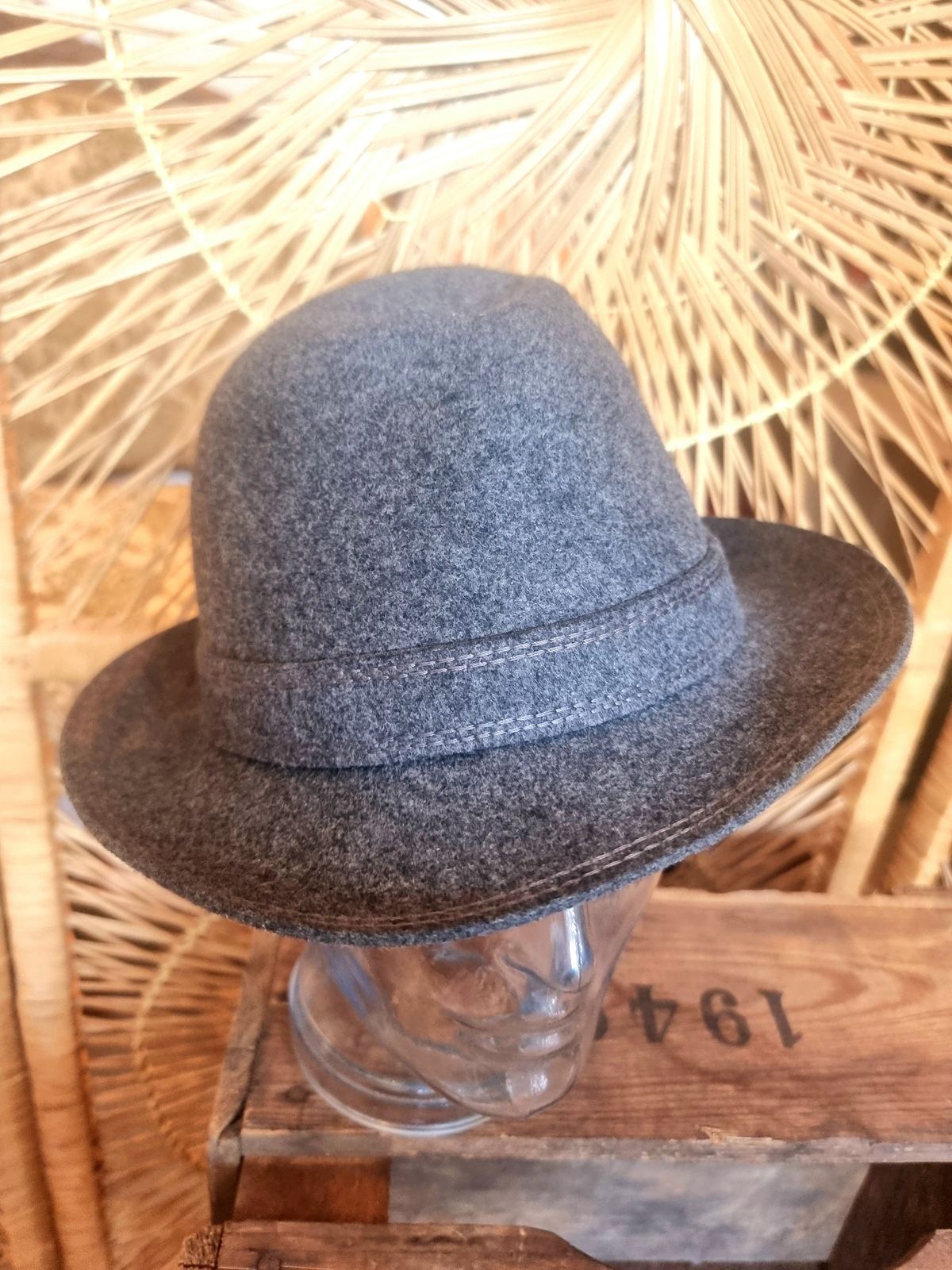 Mens hat
