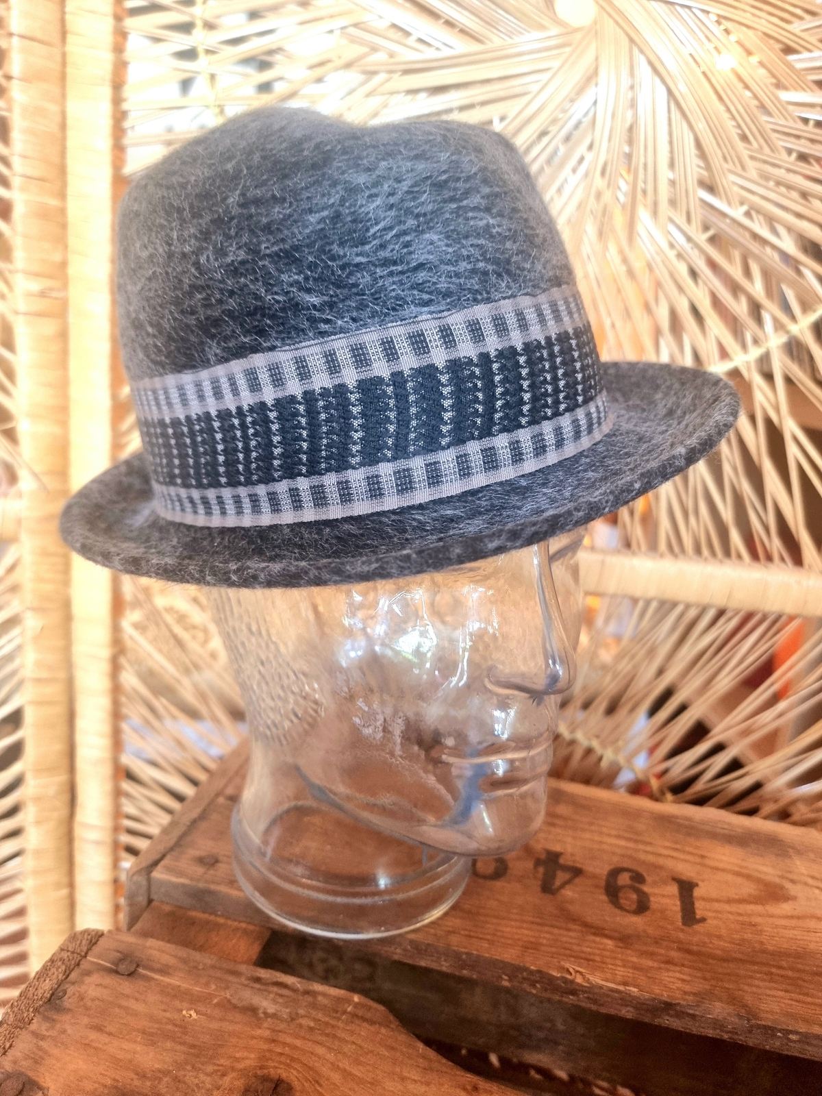 Mens hat