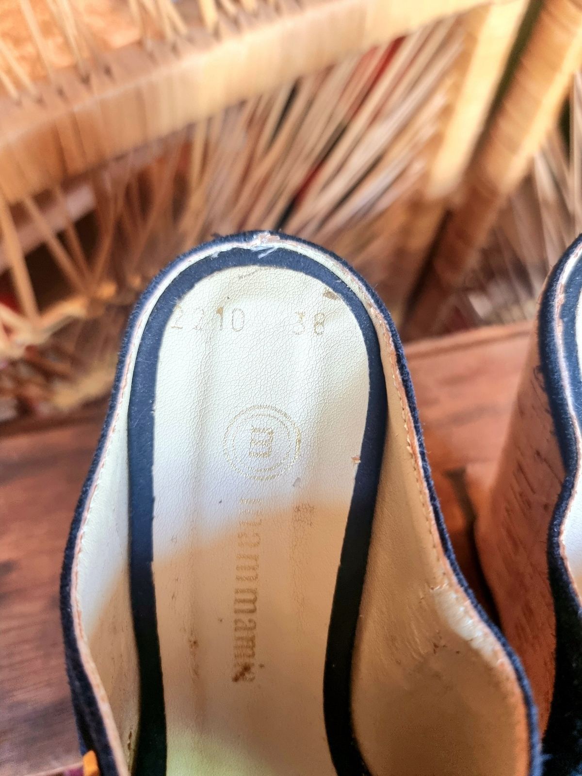 Wedge heels