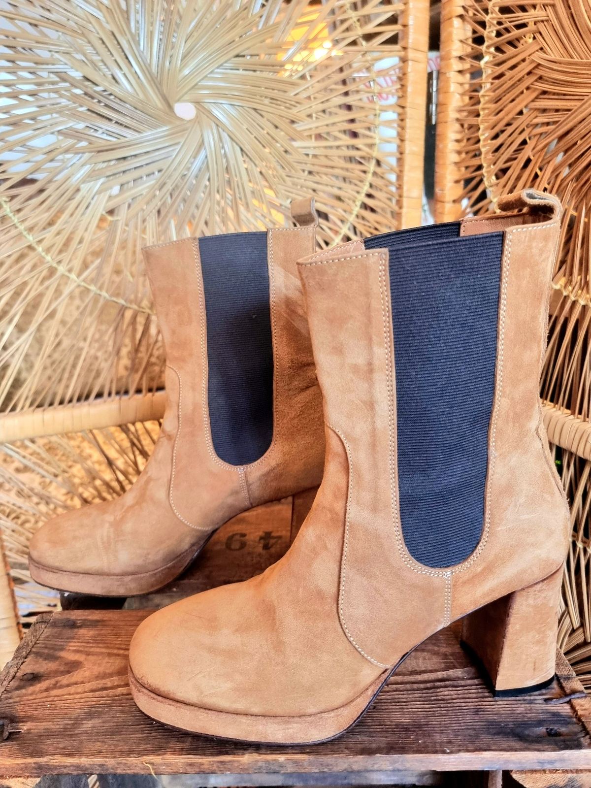 Ankle boots