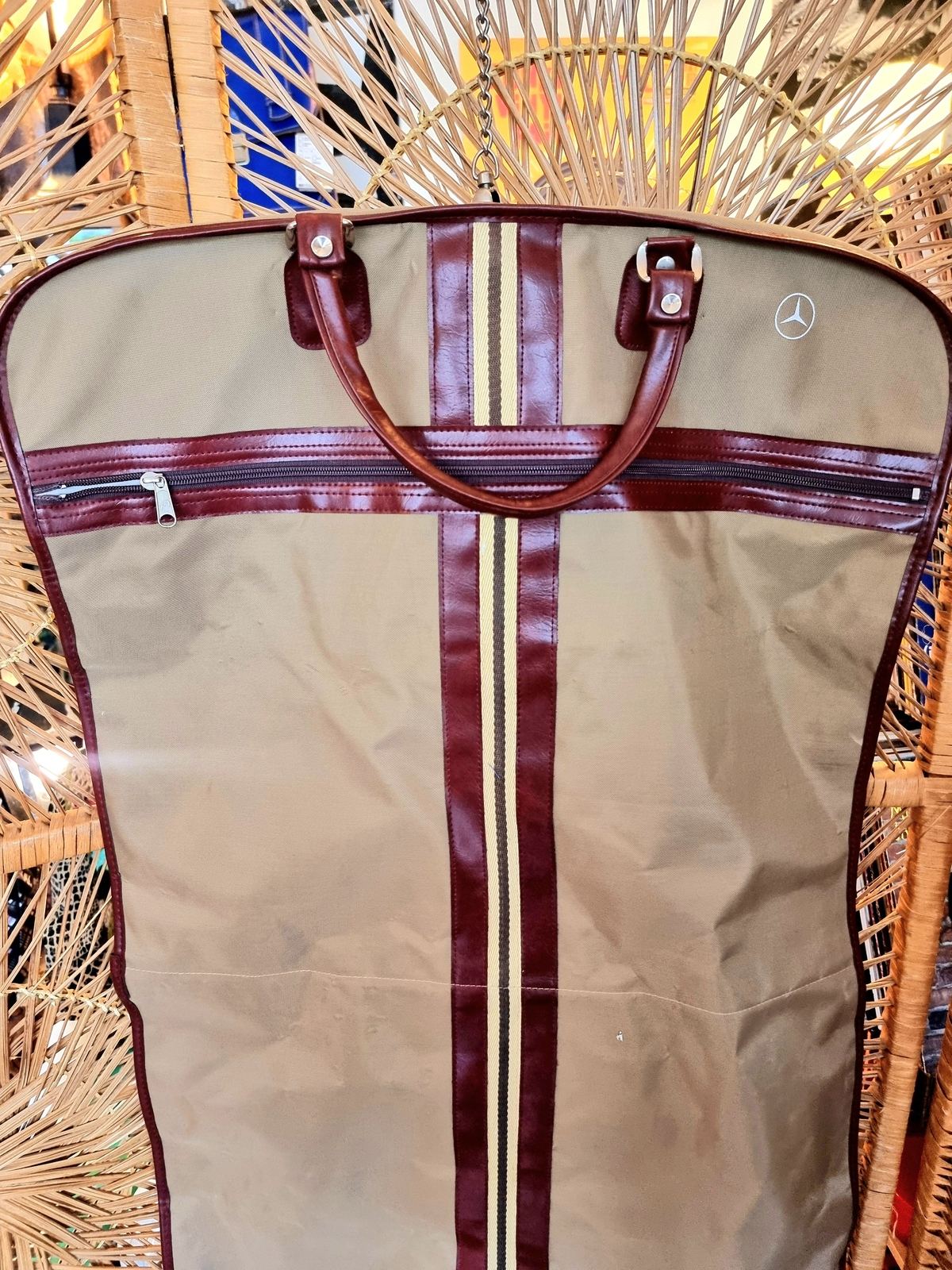 Suit bag