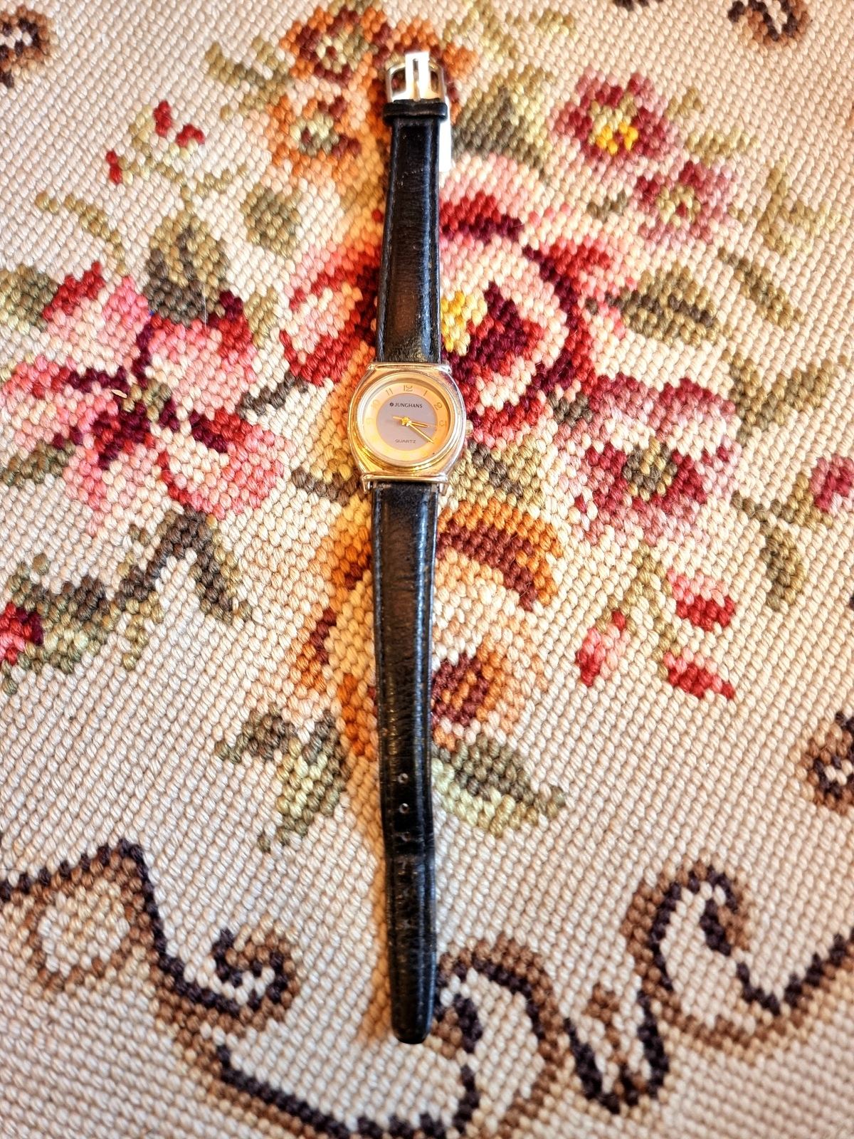 Junghang watch