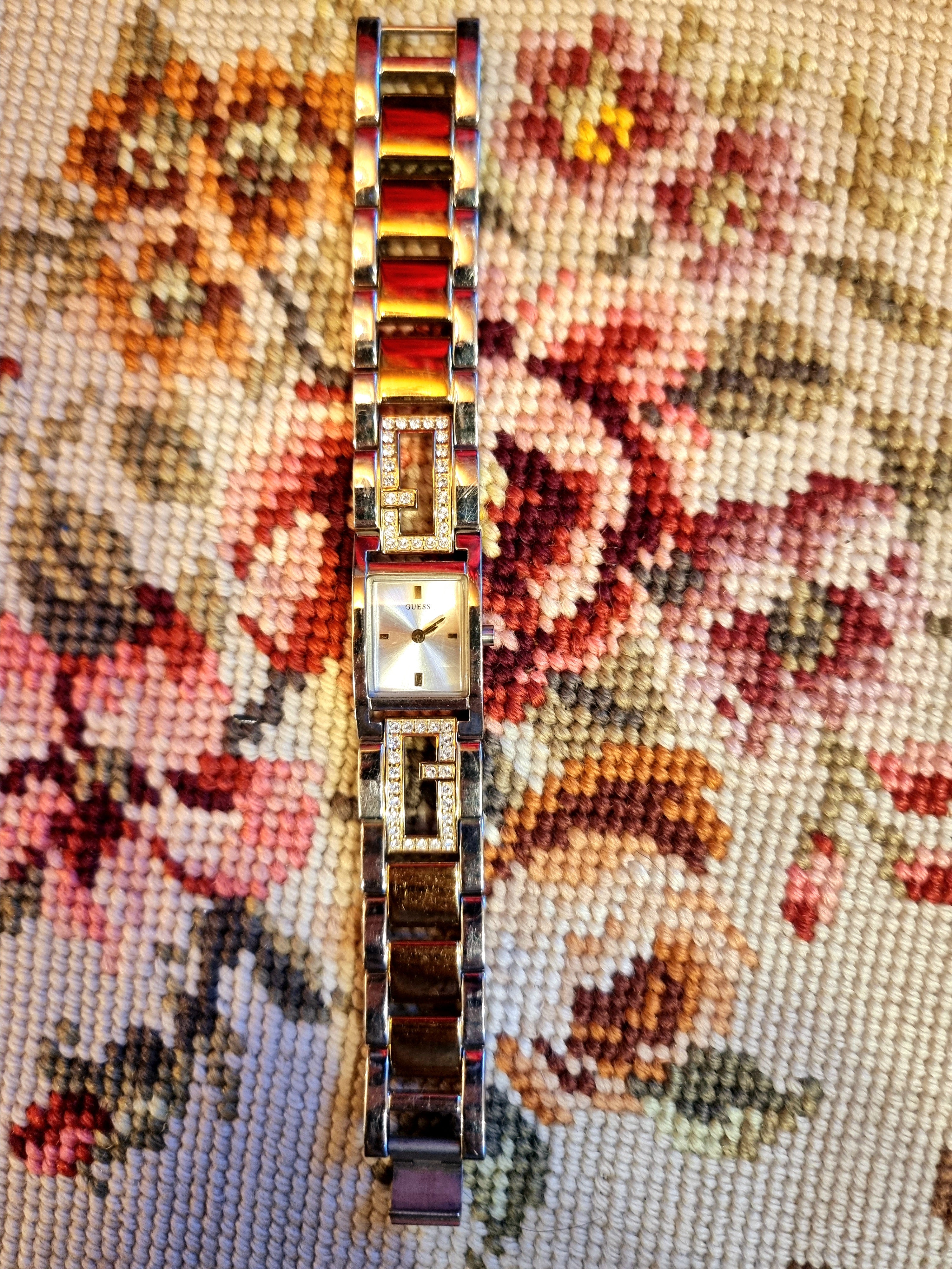 Guess Watch