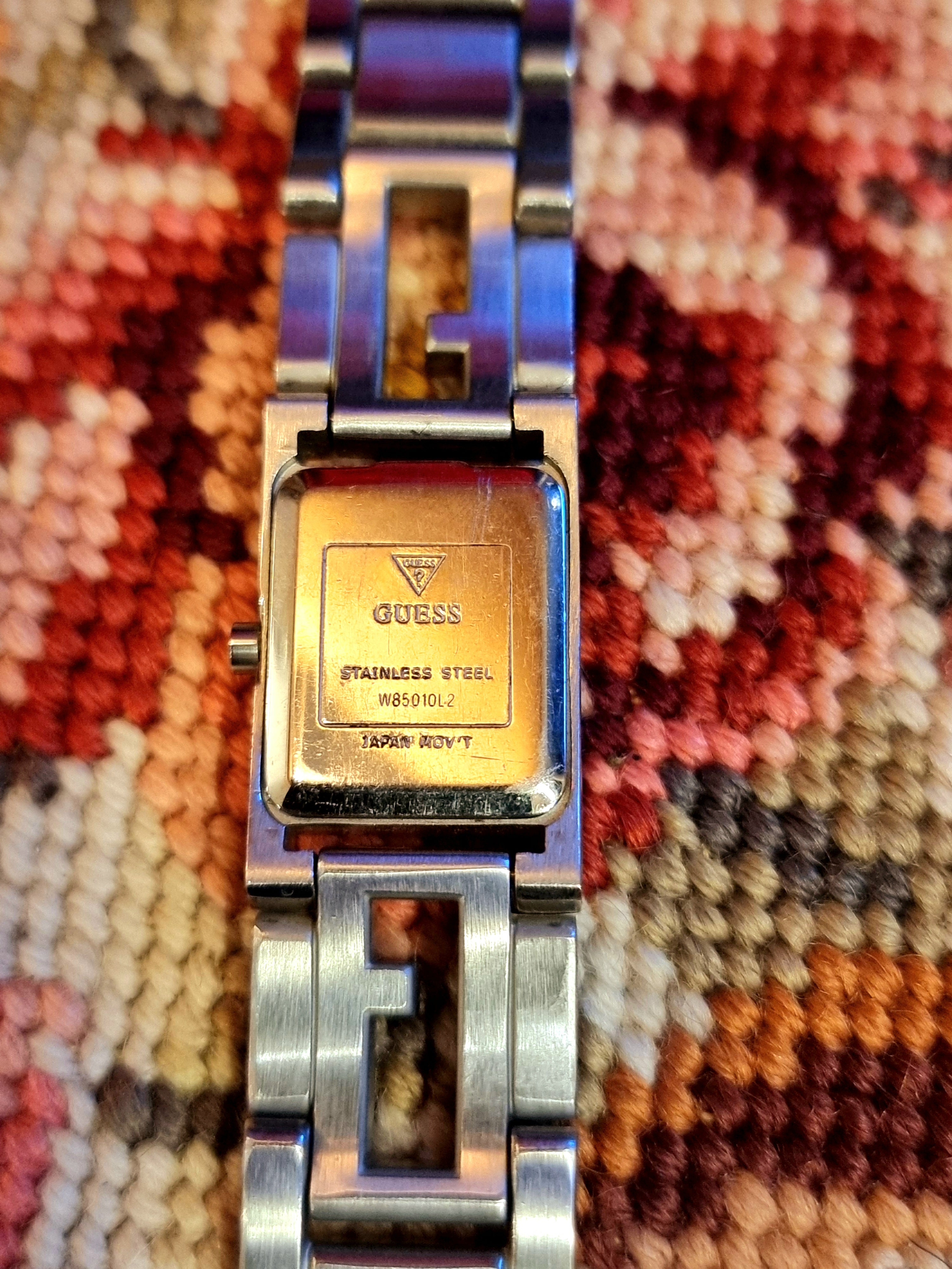 Guess Watch