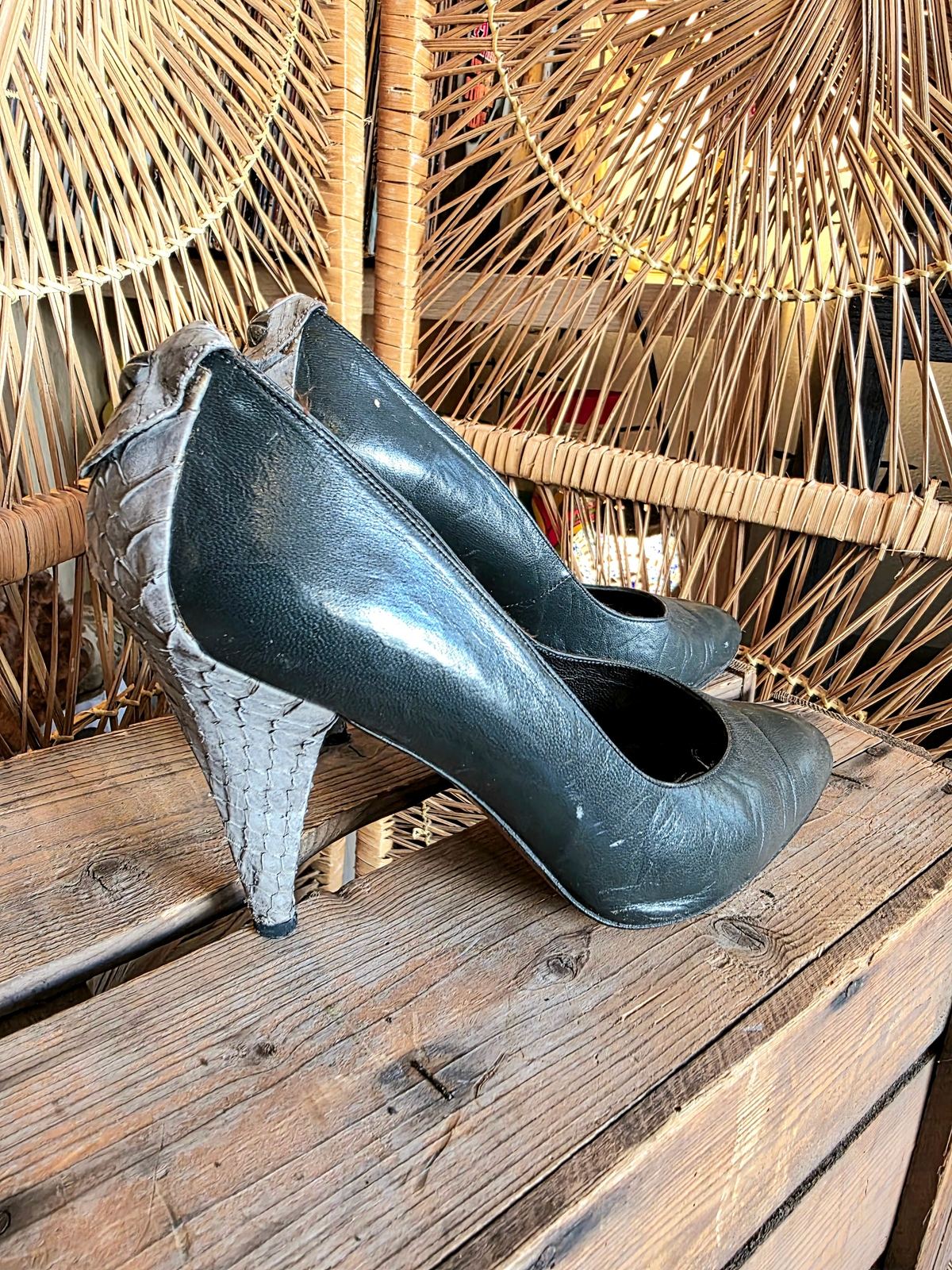 YV227 :Vintage 80´s Règale by Rich Shoes