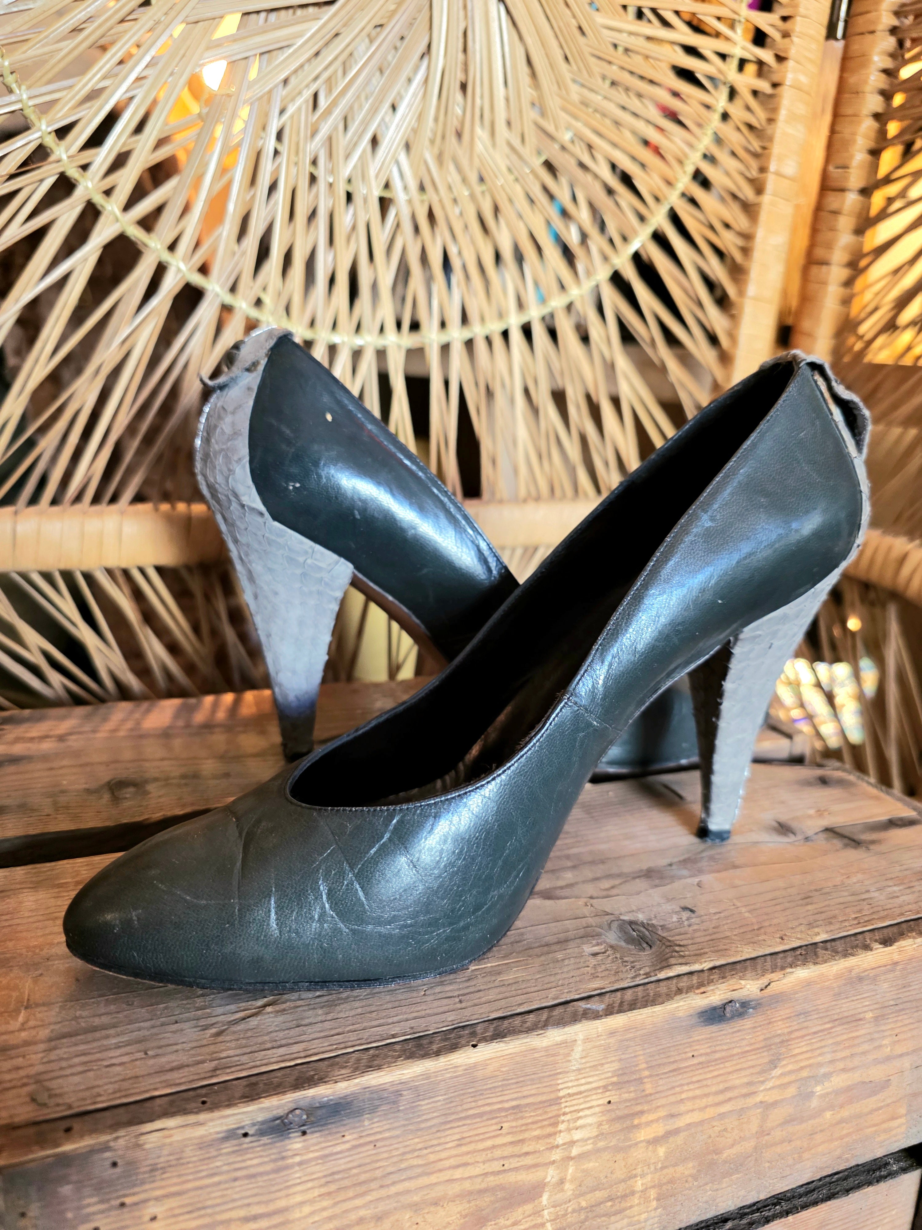 YV227 :Vintage 80´s Règale by Rich Shoes