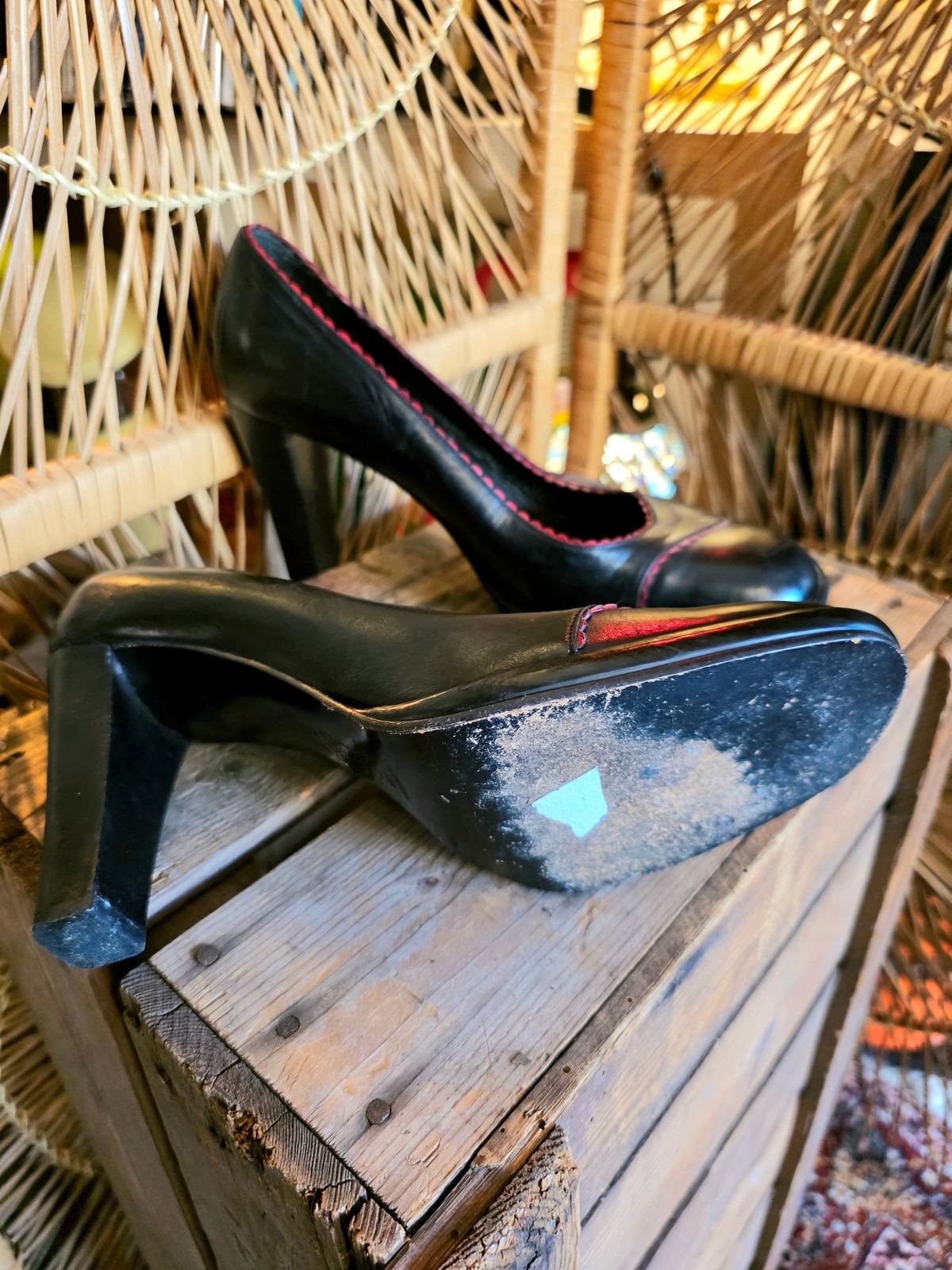 YV216 Vintage 1990´s Hobbs Shoes