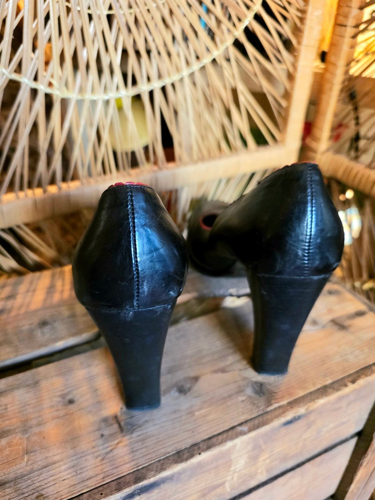 YV216 Vintage 1990´s Hobbs Shoes