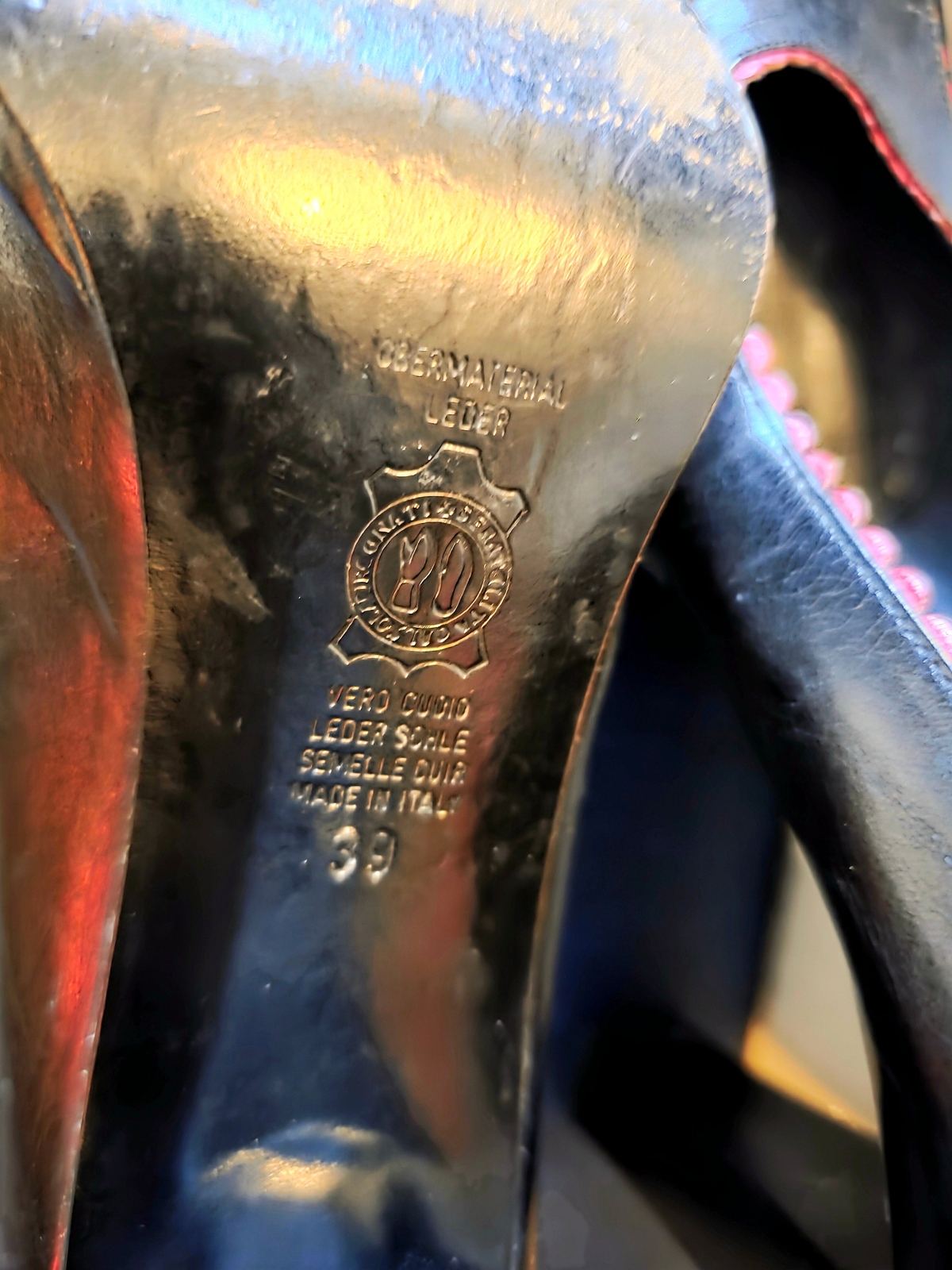 YV216 Vintage 1990´s Hobbs Shoes