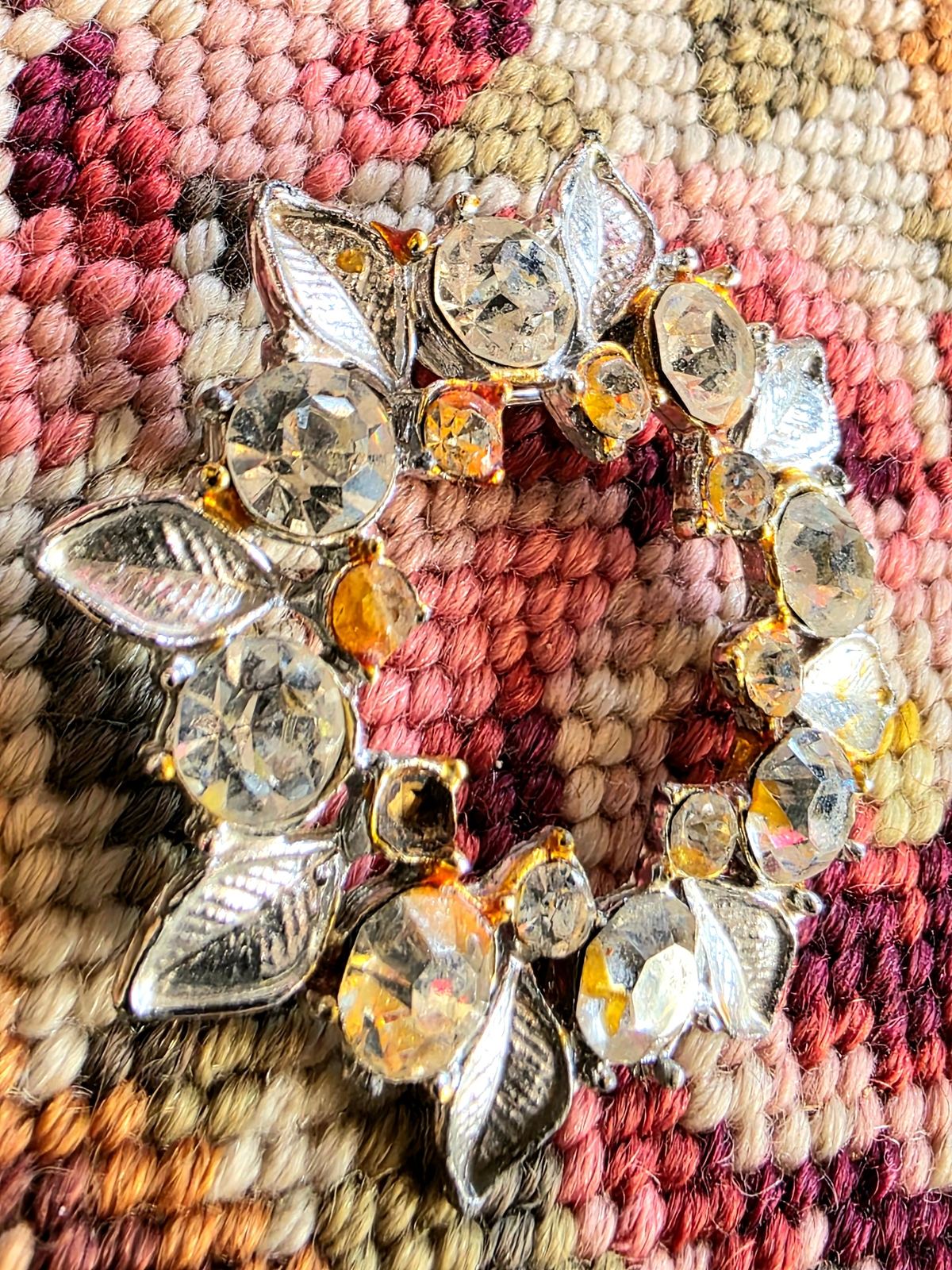 Vintage 80's Leaf Brooch