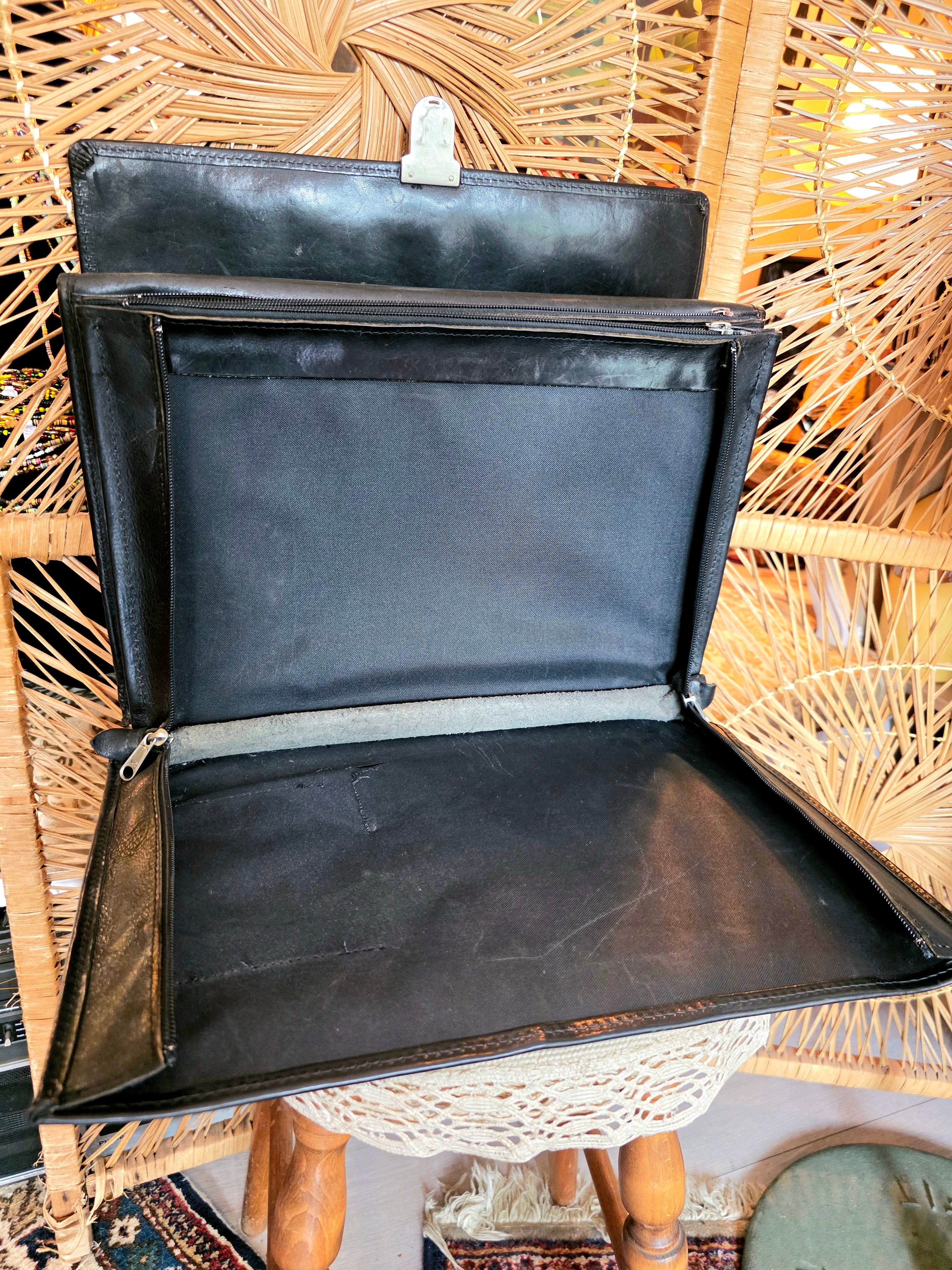Laptop bag
