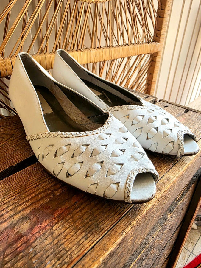 Vintage 1980s Lady Fashion Peep Toes Slip on Shoes