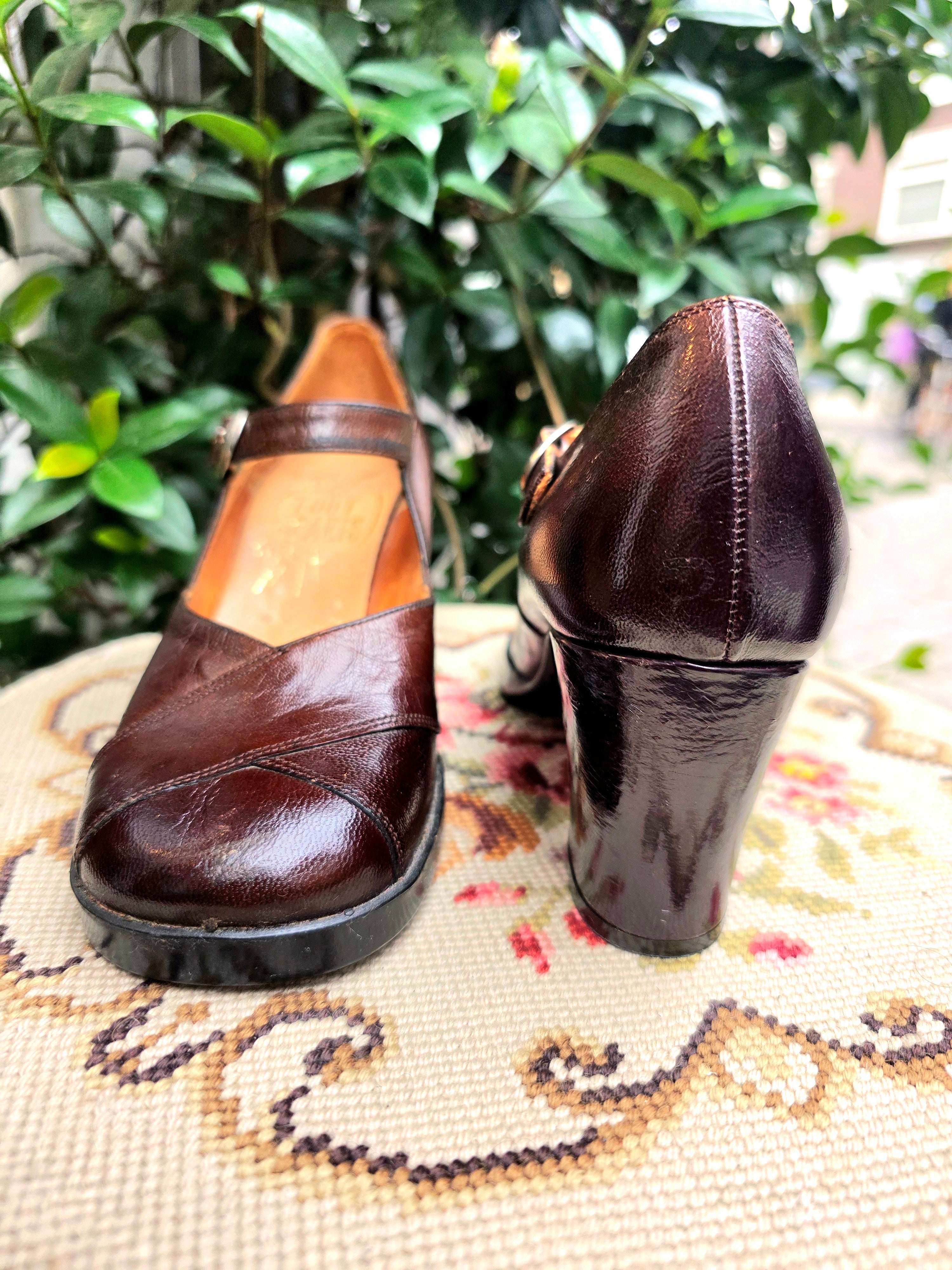 Vintage Deadstock Brand New 60s Tout Paris Shoes