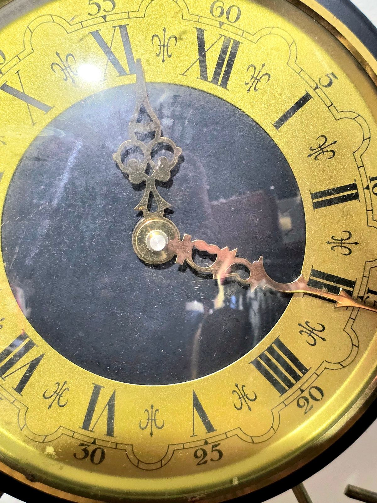 Vintage 1960s / 1970s Wall Clock