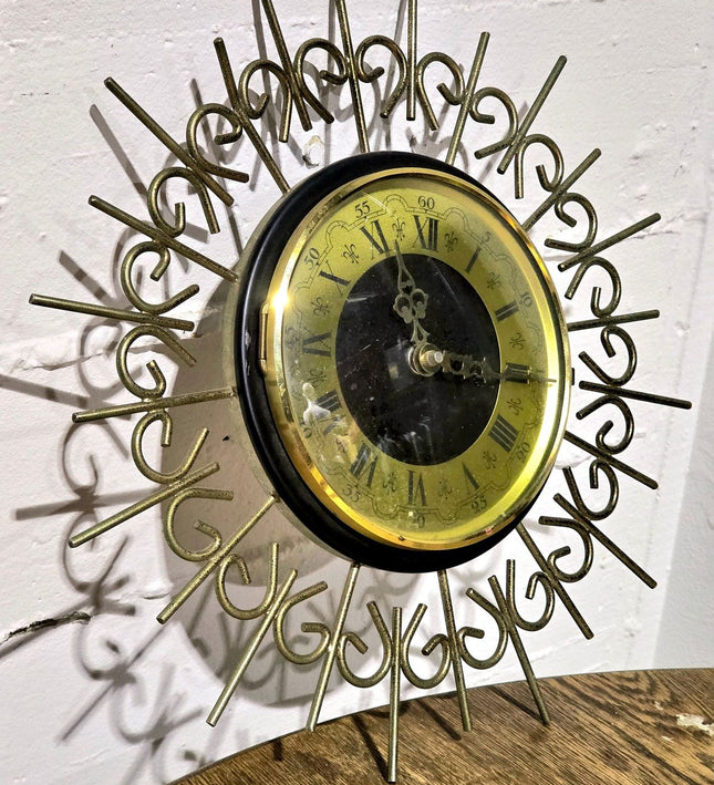 Vintage 1960s / 1970s Wall Clock