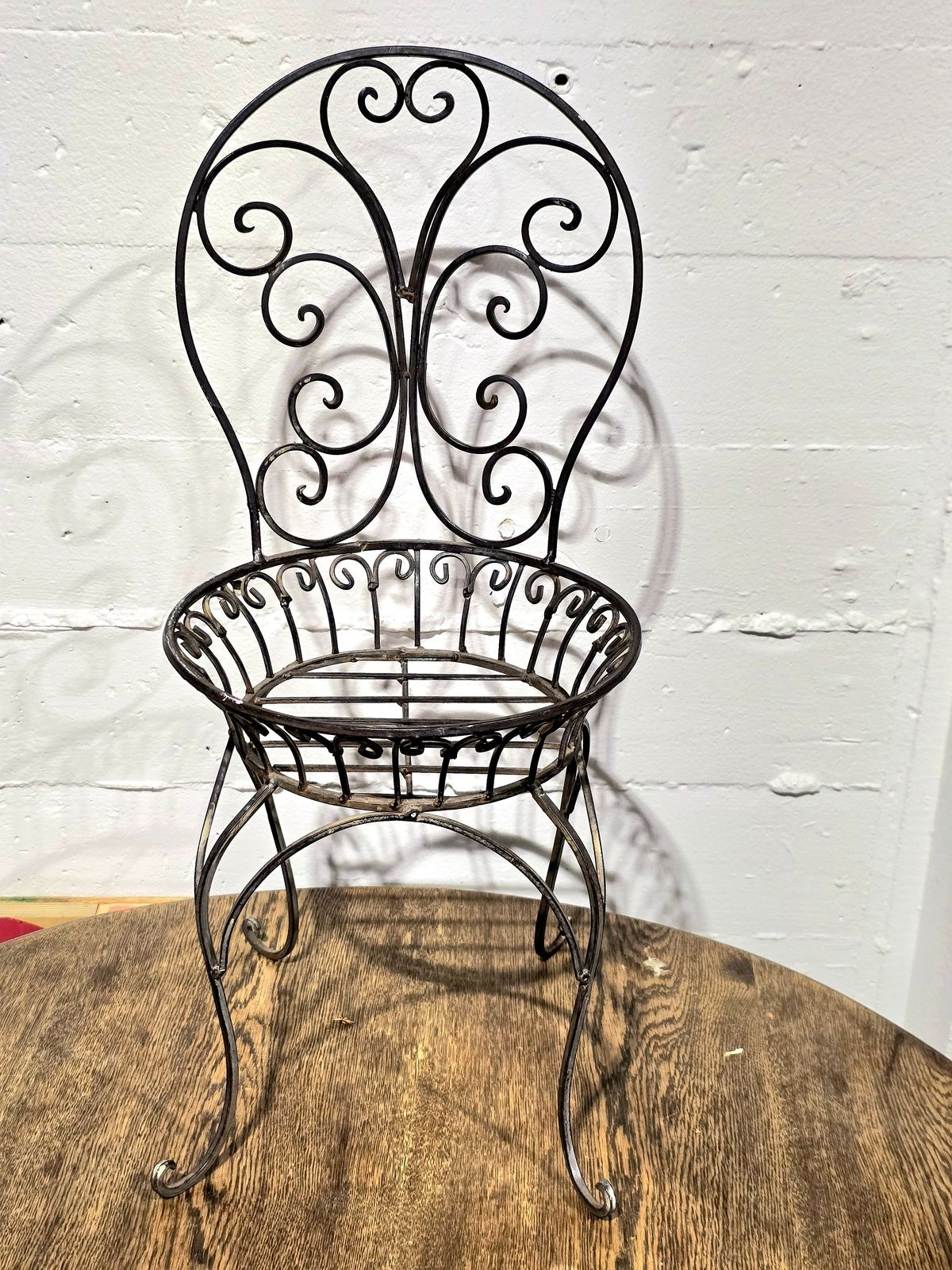 Vintage Wrought Iron Garden Plant Holder Chairs