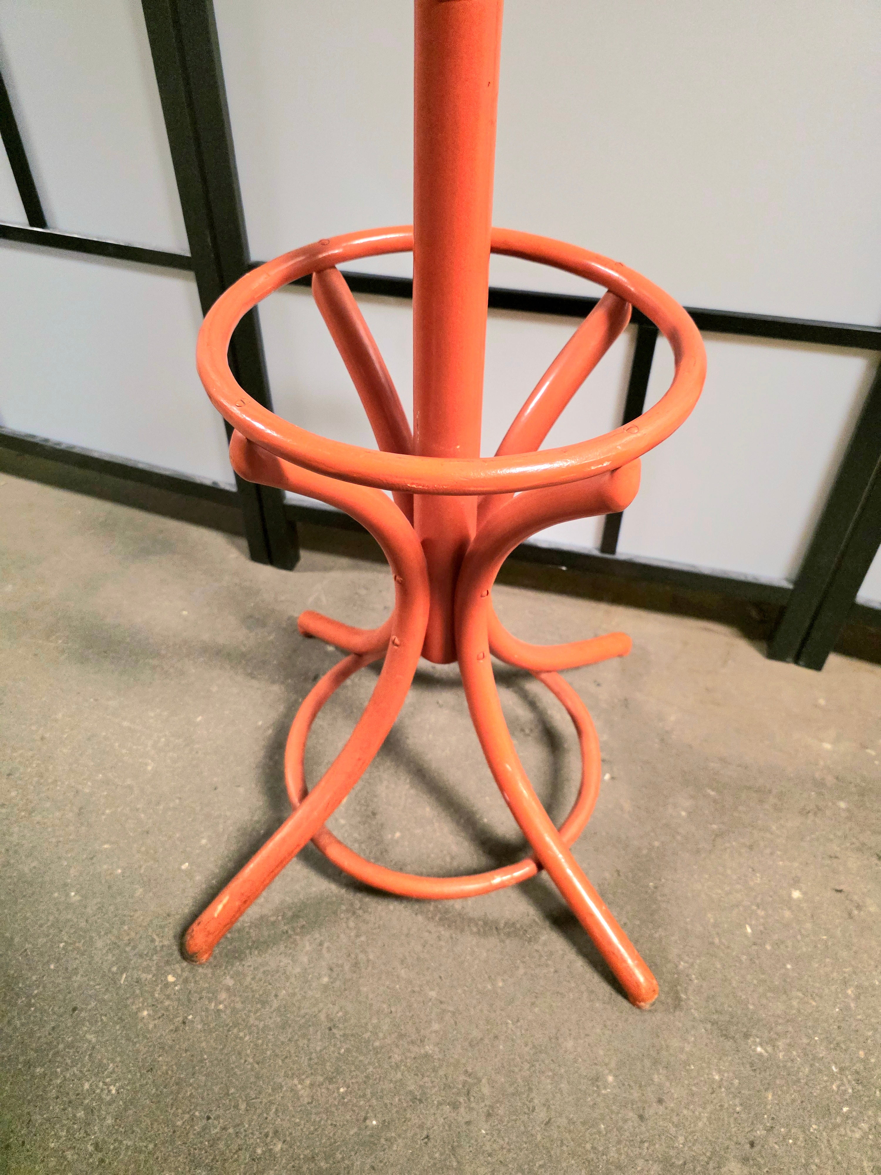 Coat stand