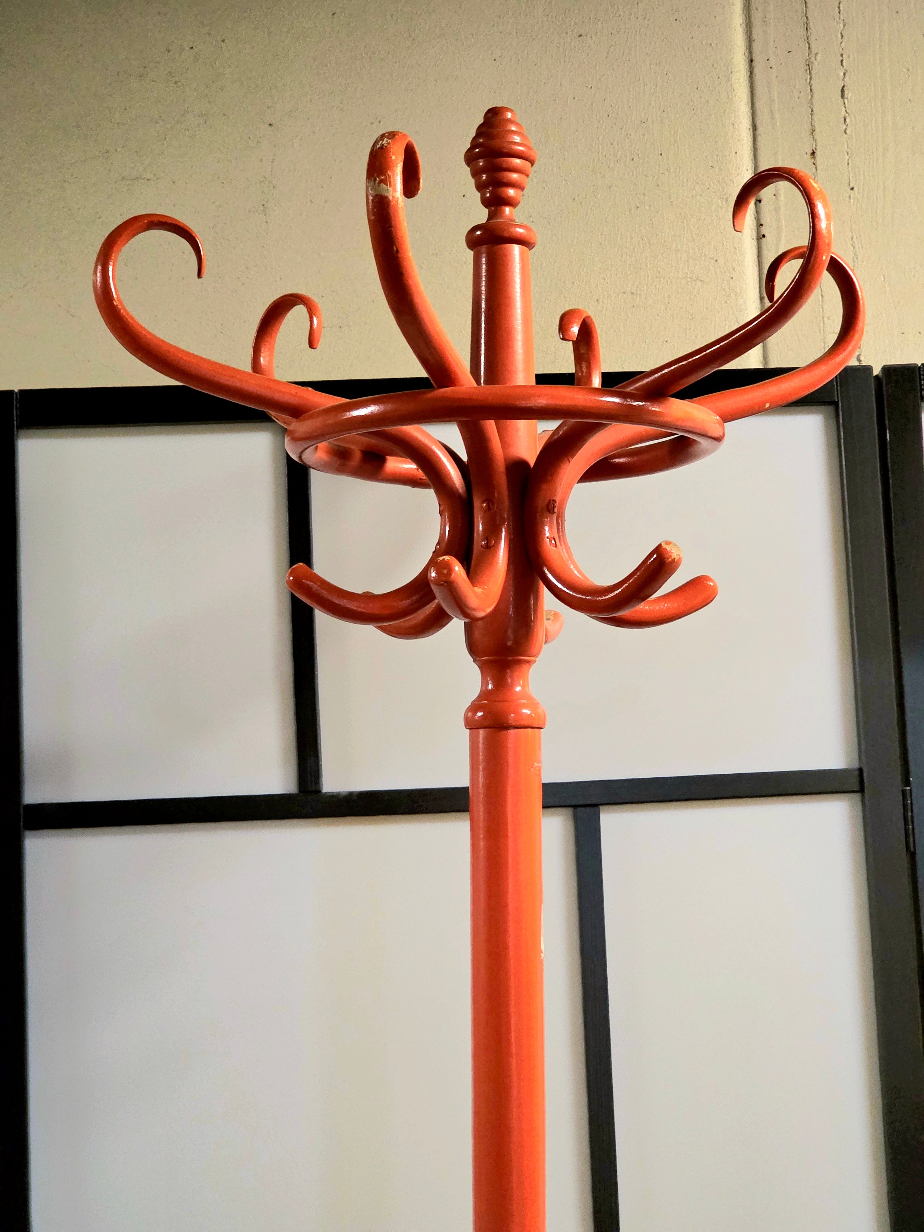 Coat stand