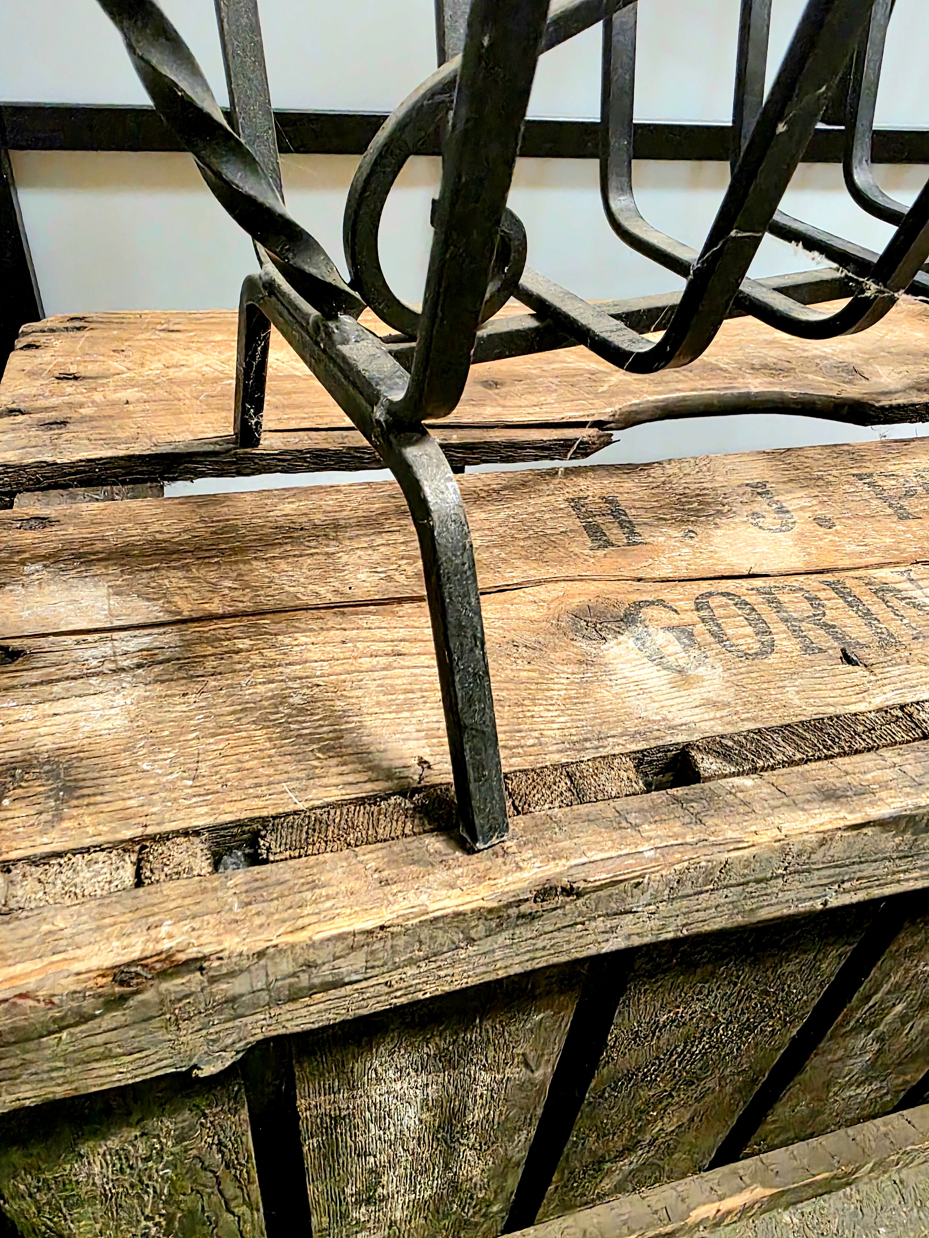 Magazine rack