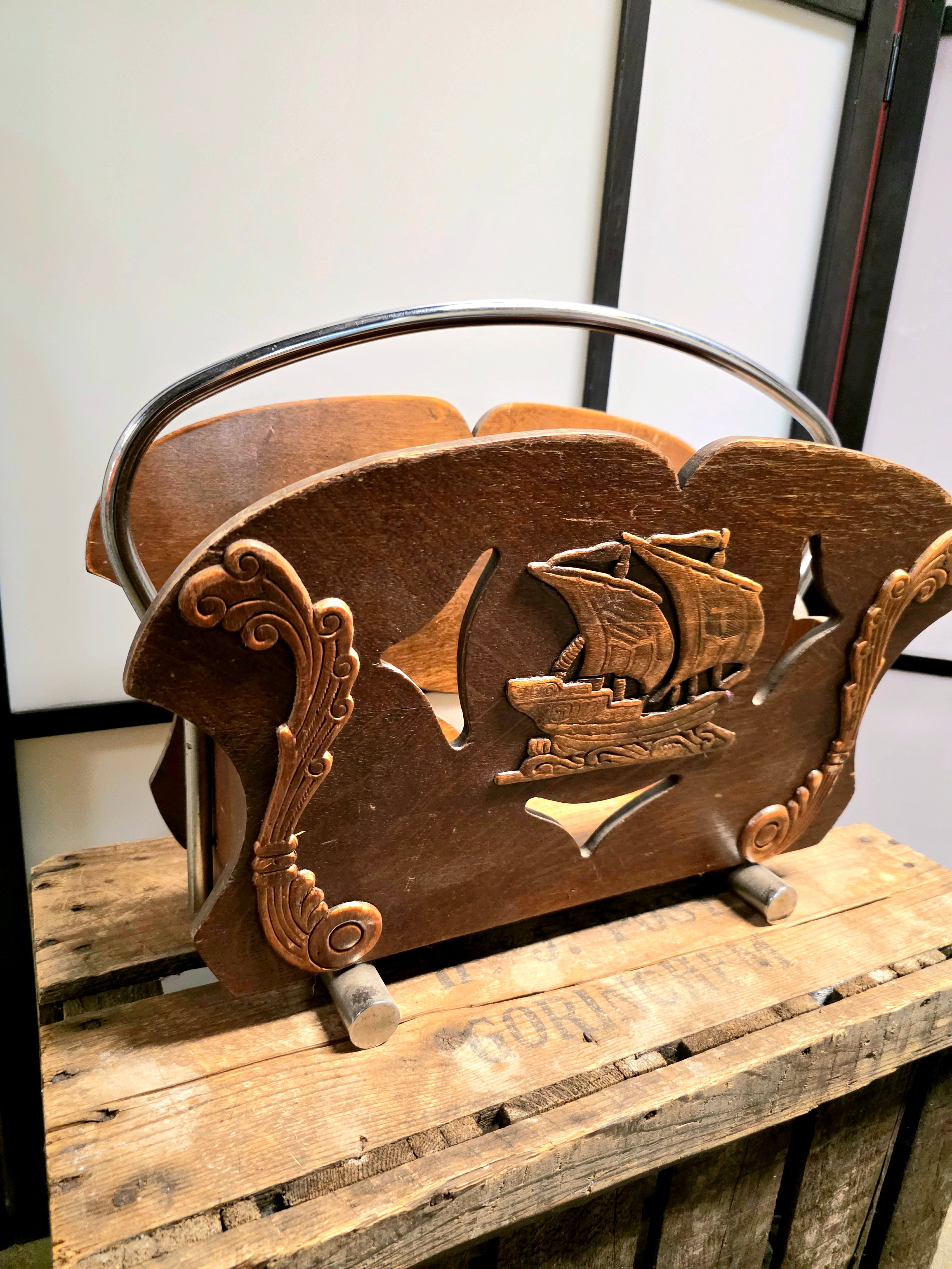 Magazine rack