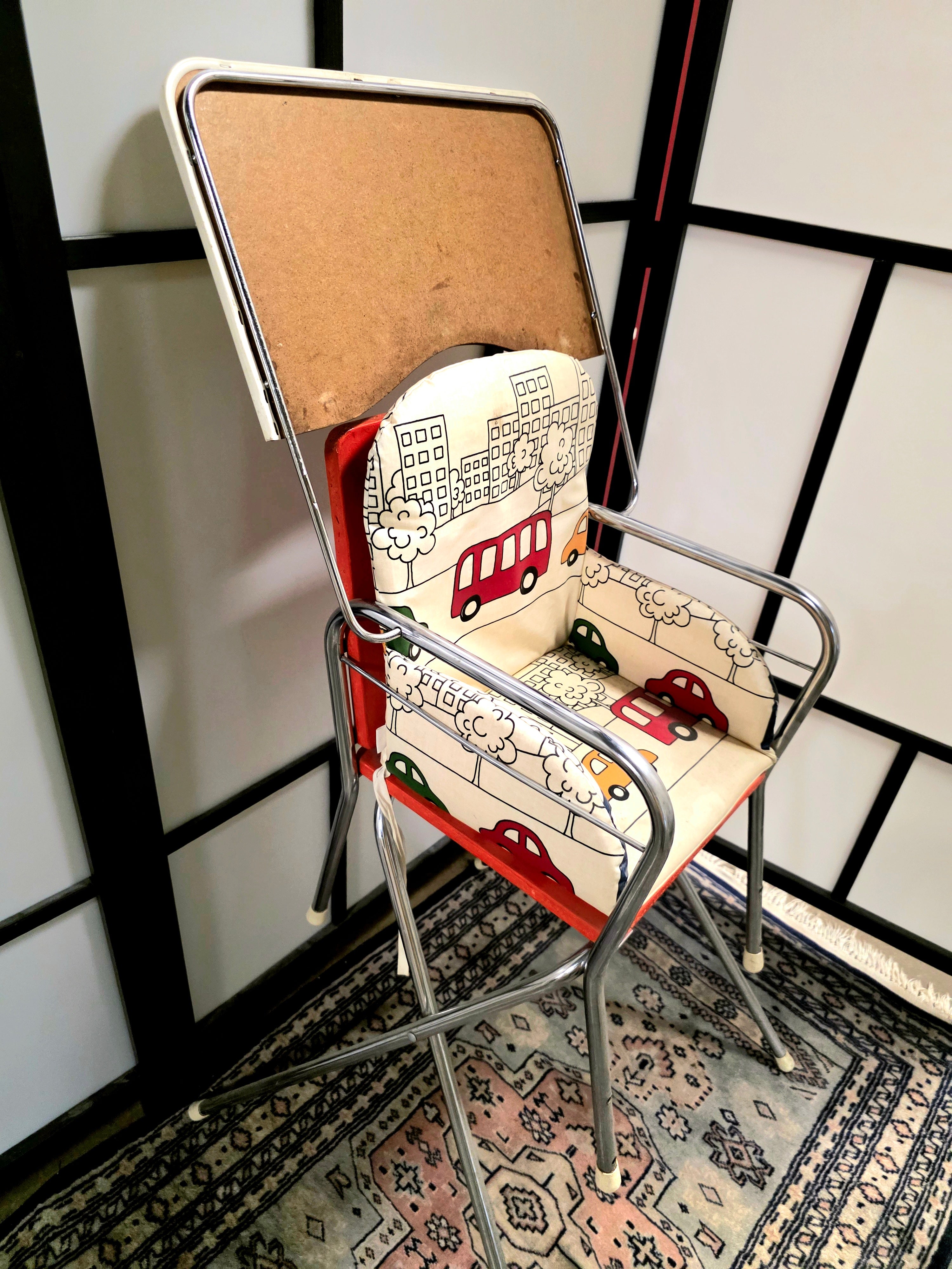 Vintage 60s / 70s Children High Chair
