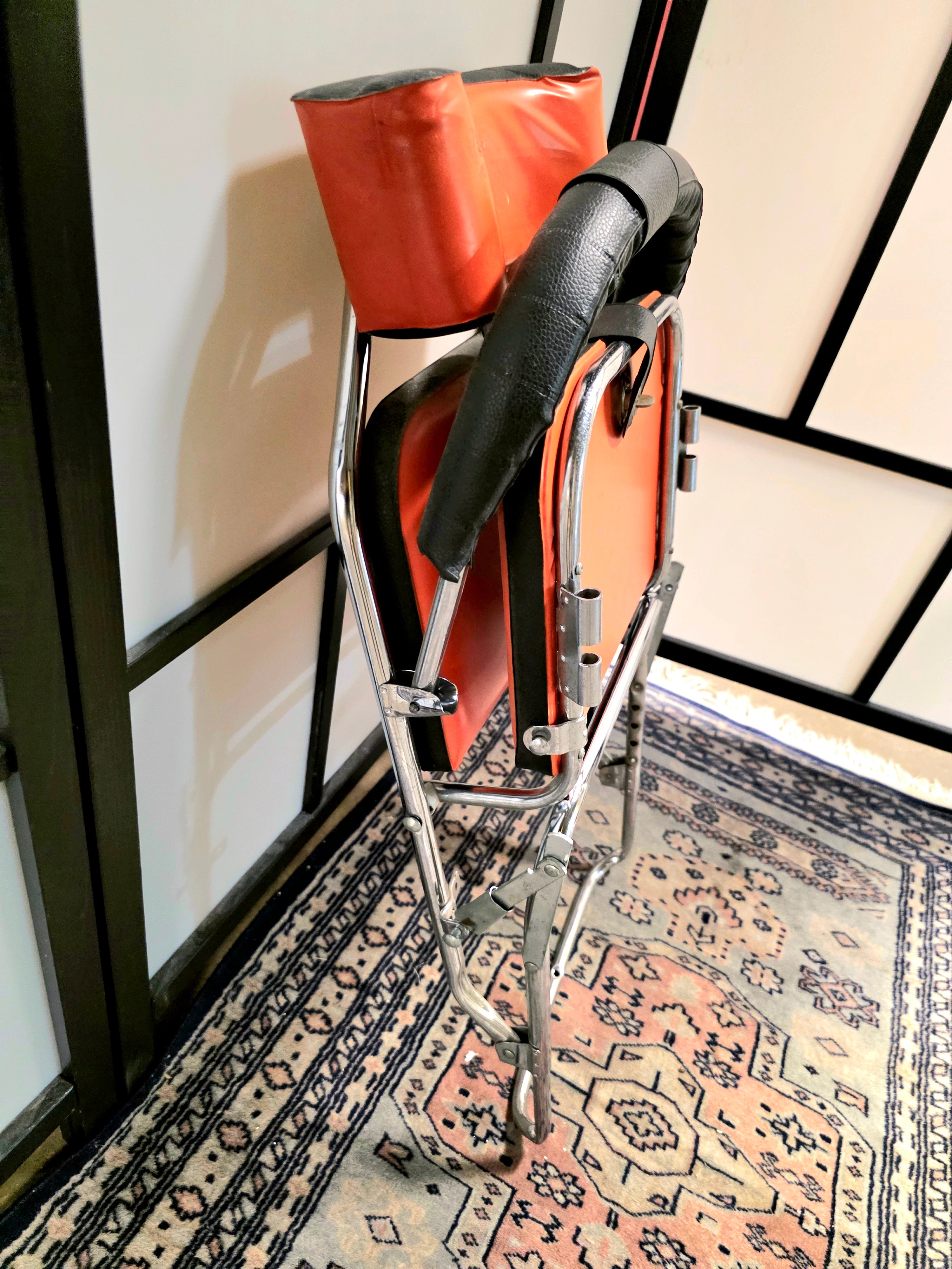 Stunning Vintage 1960s / 1970s Folding Child Car Seat