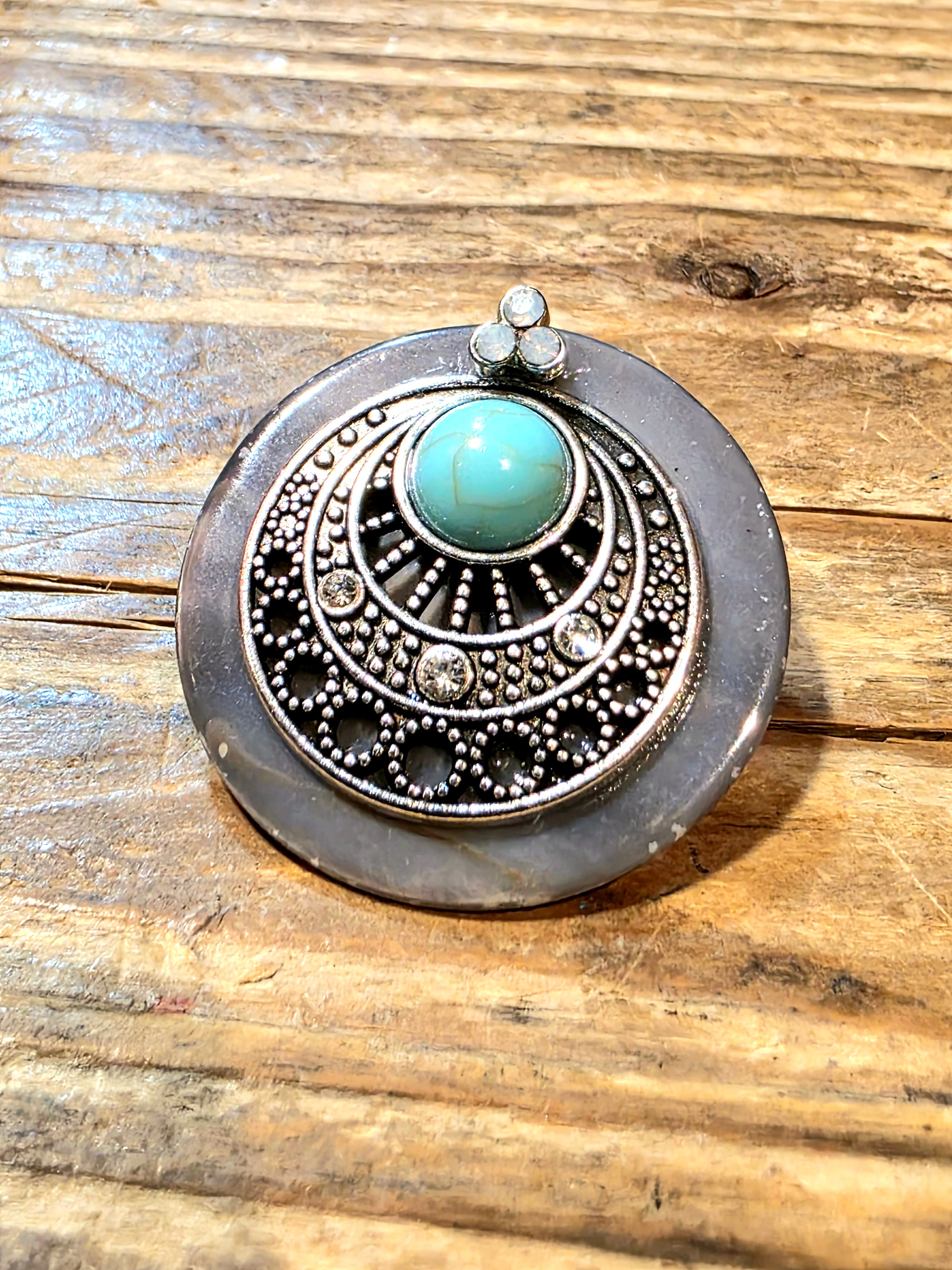 Vintage 80s Brooch