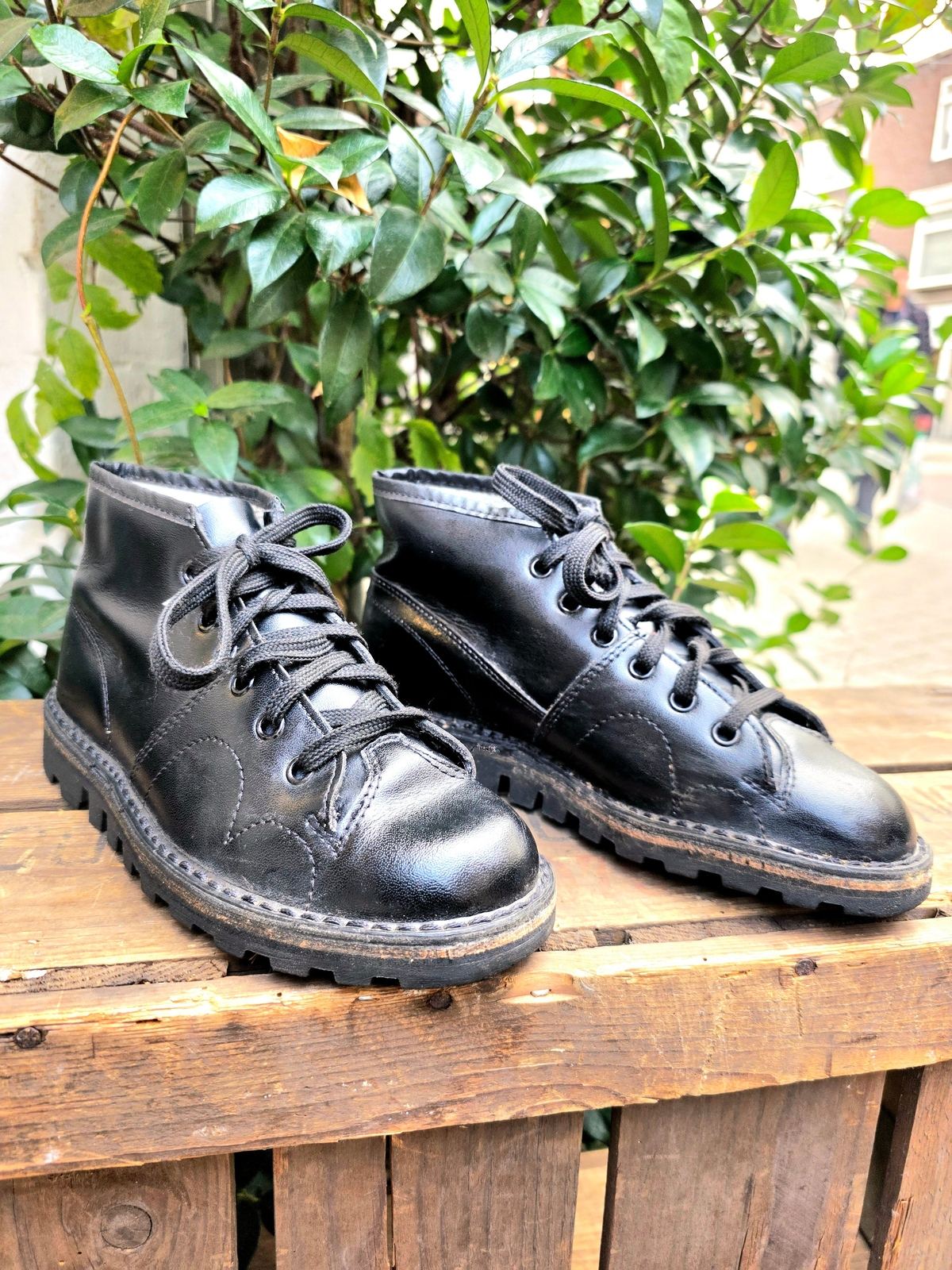 Vintage 60s / 70s MOD Culture Monkey Grafters Ankle Boots