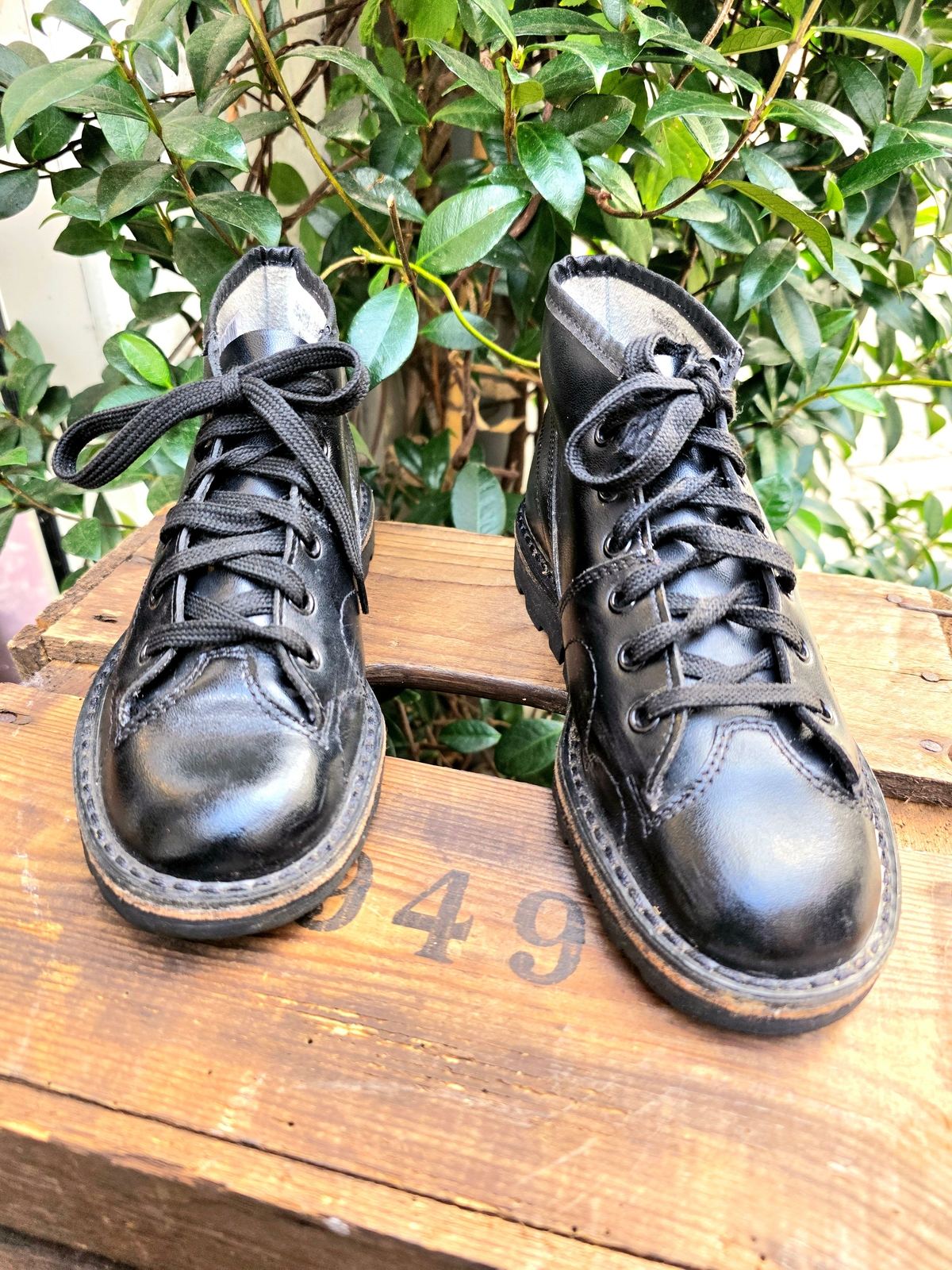 Vintage 60s / 70s MOD Culture Monkey Grafters Ankle Boots