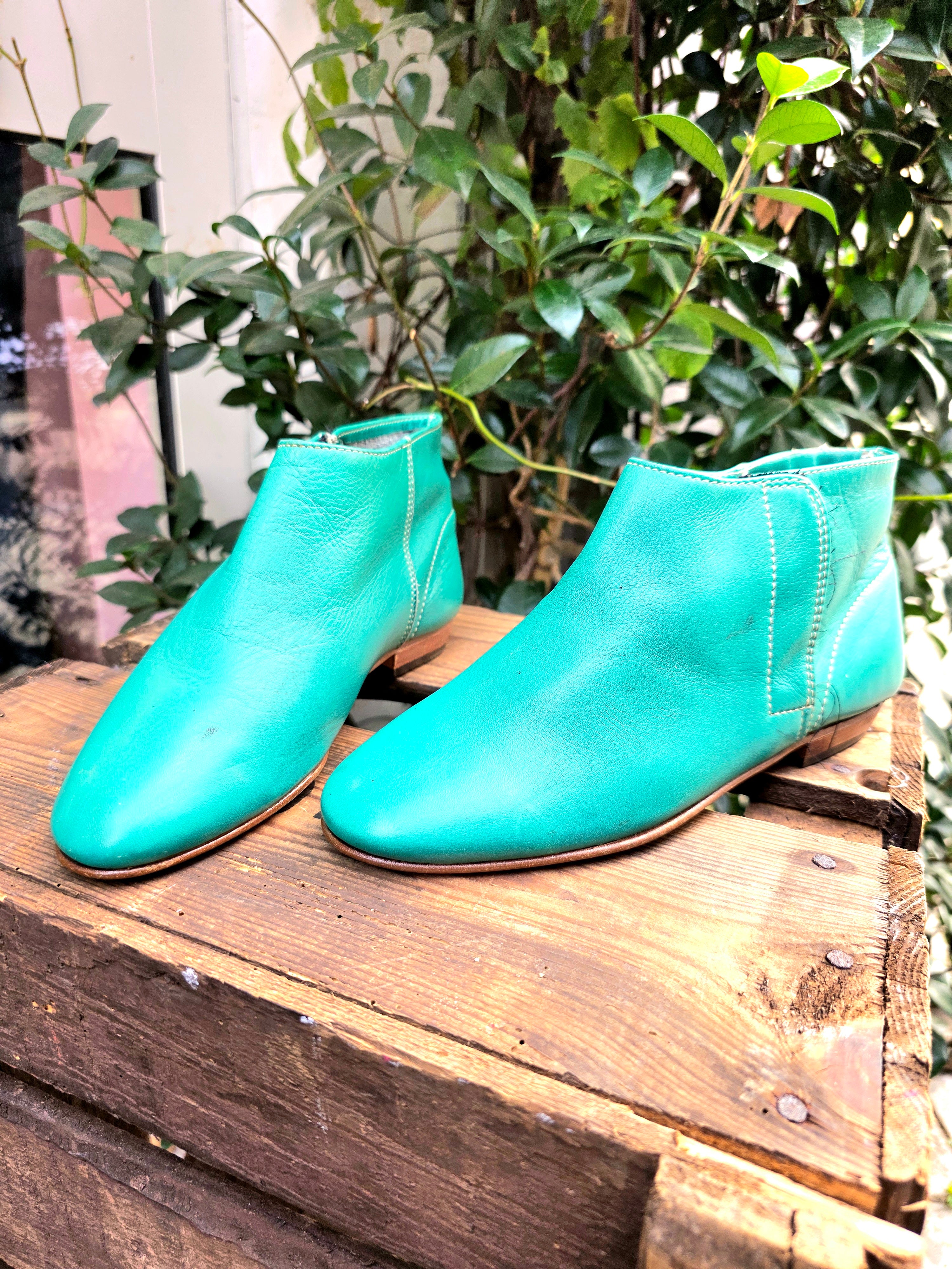 YV6936: Brand New 80s Deadstock Creazioni Massimiliano Ankle Boots