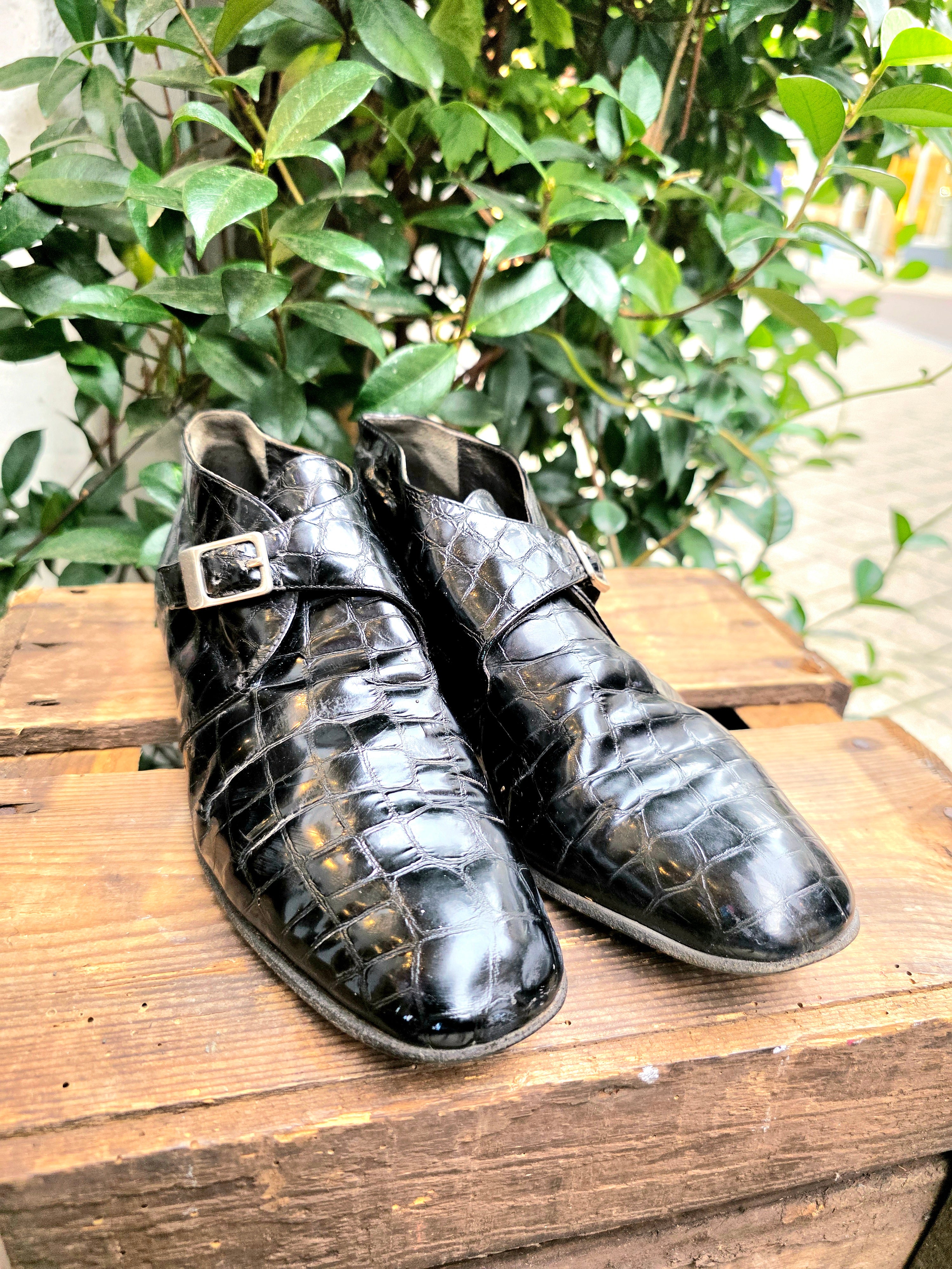 YV6946: Vintage 80s / 90s Van Poel Van Ruth Ankle Boots