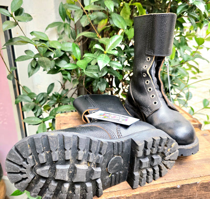 YV6943: Vintage 70s / 80s Rugak Military Rangers Marbot Neuvic Boots