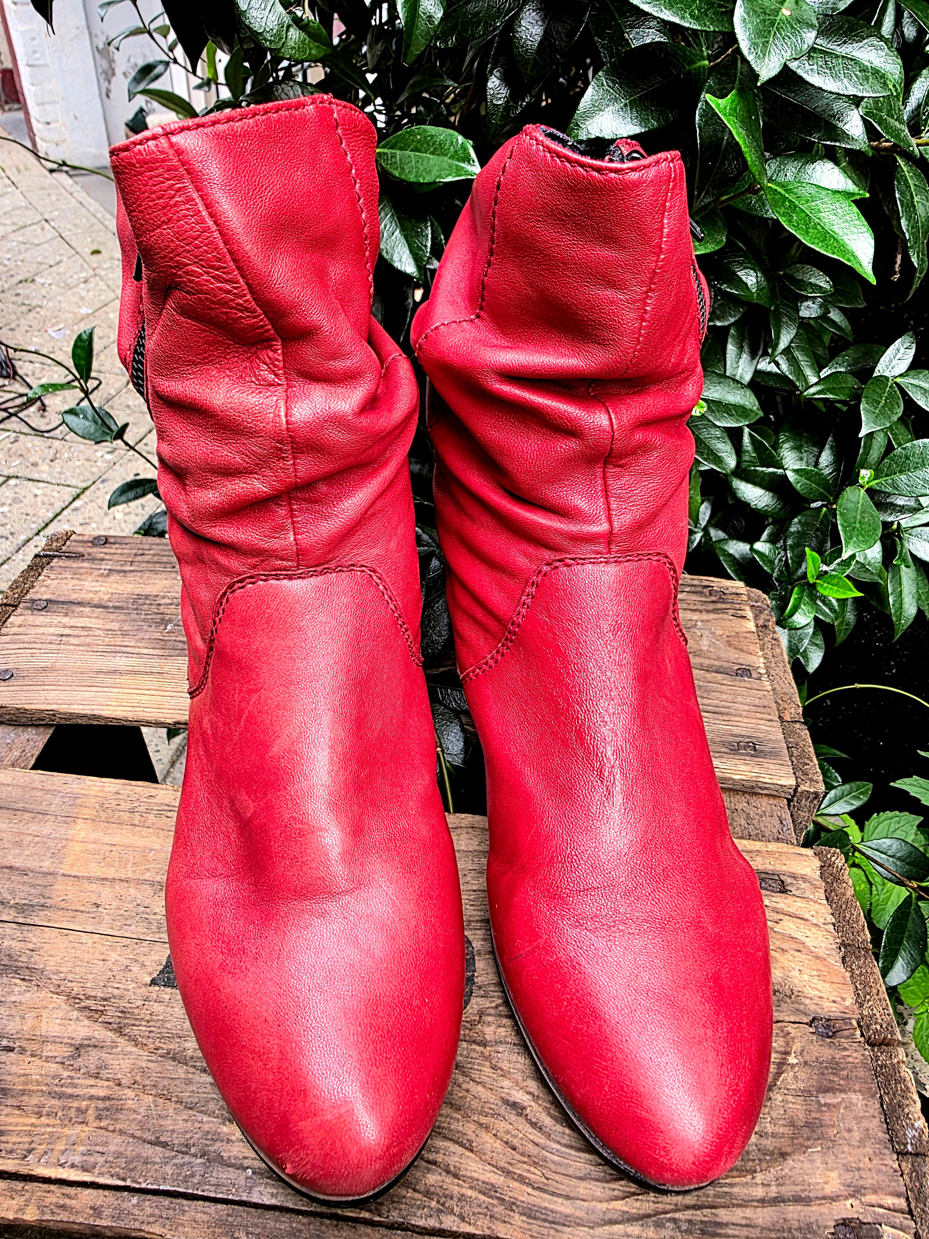 Vintage 80's Leather Ankle Boots
