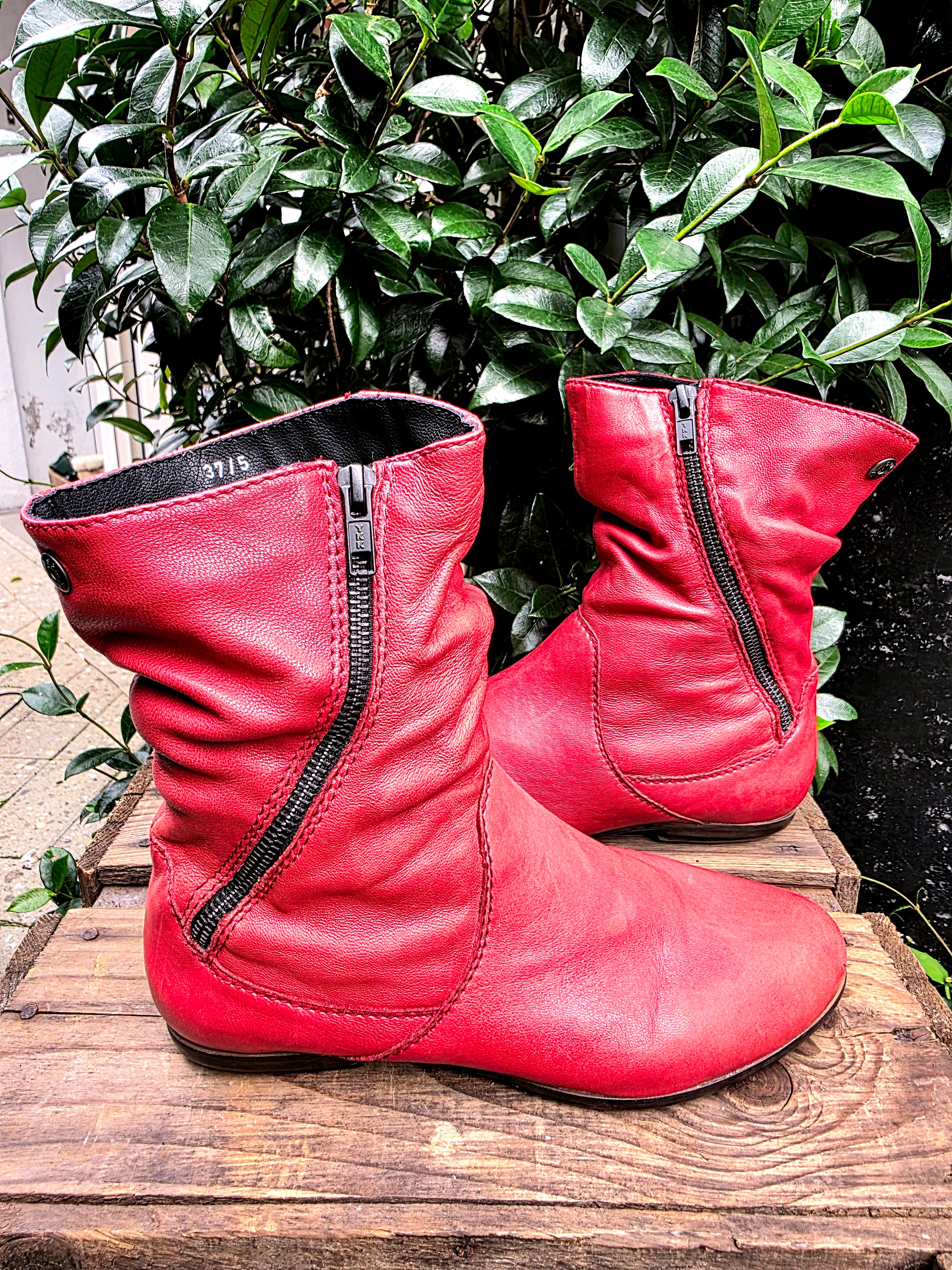 Vintage 80's Leather Ankle Boots