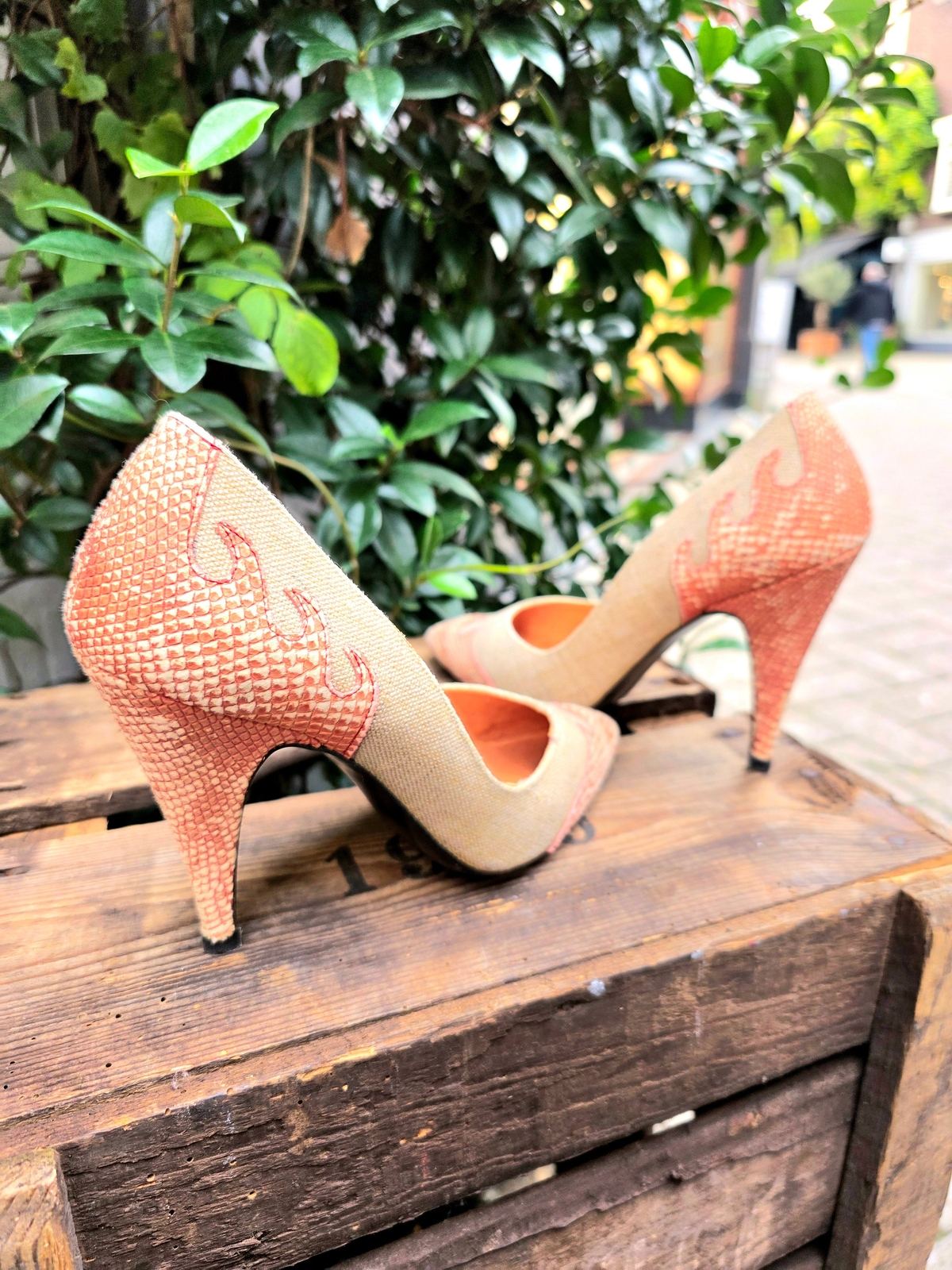 Vintage 80's Delta Moda Joven Heel Shoes