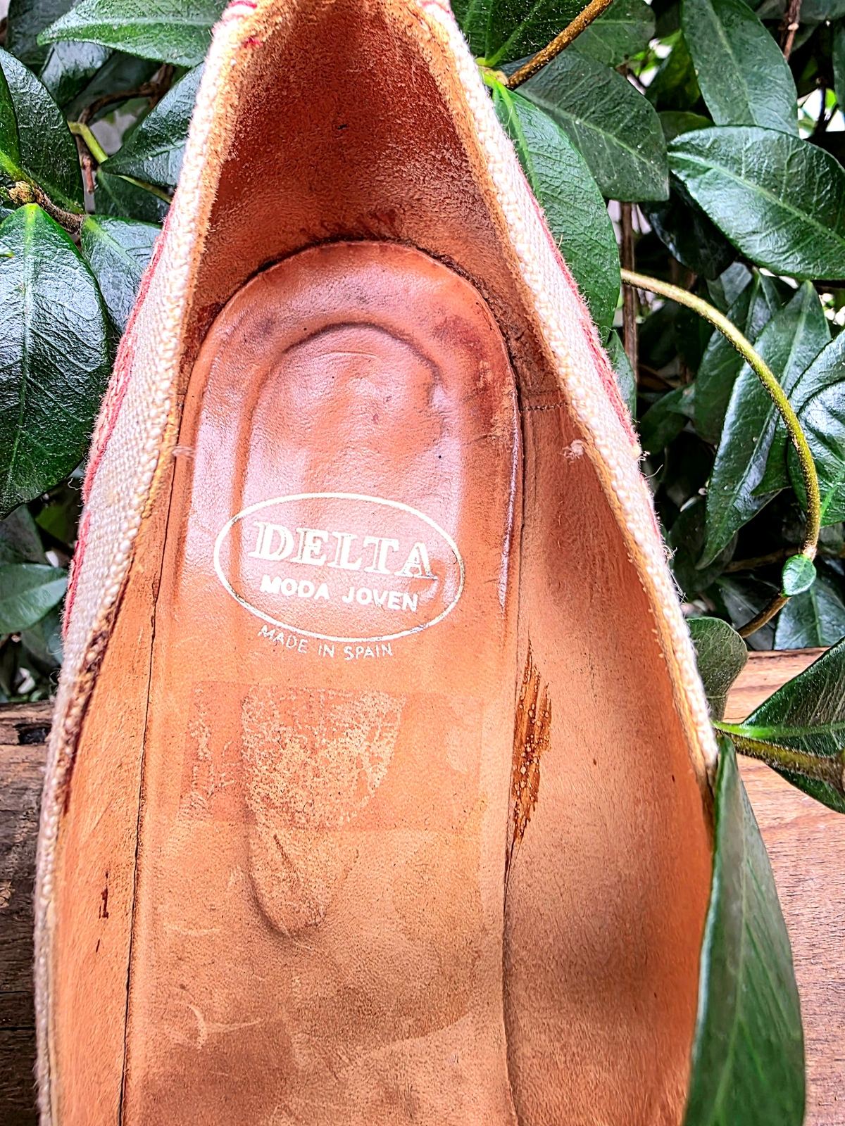 Vintage 80's Delta Moda Joven Heel Shoes