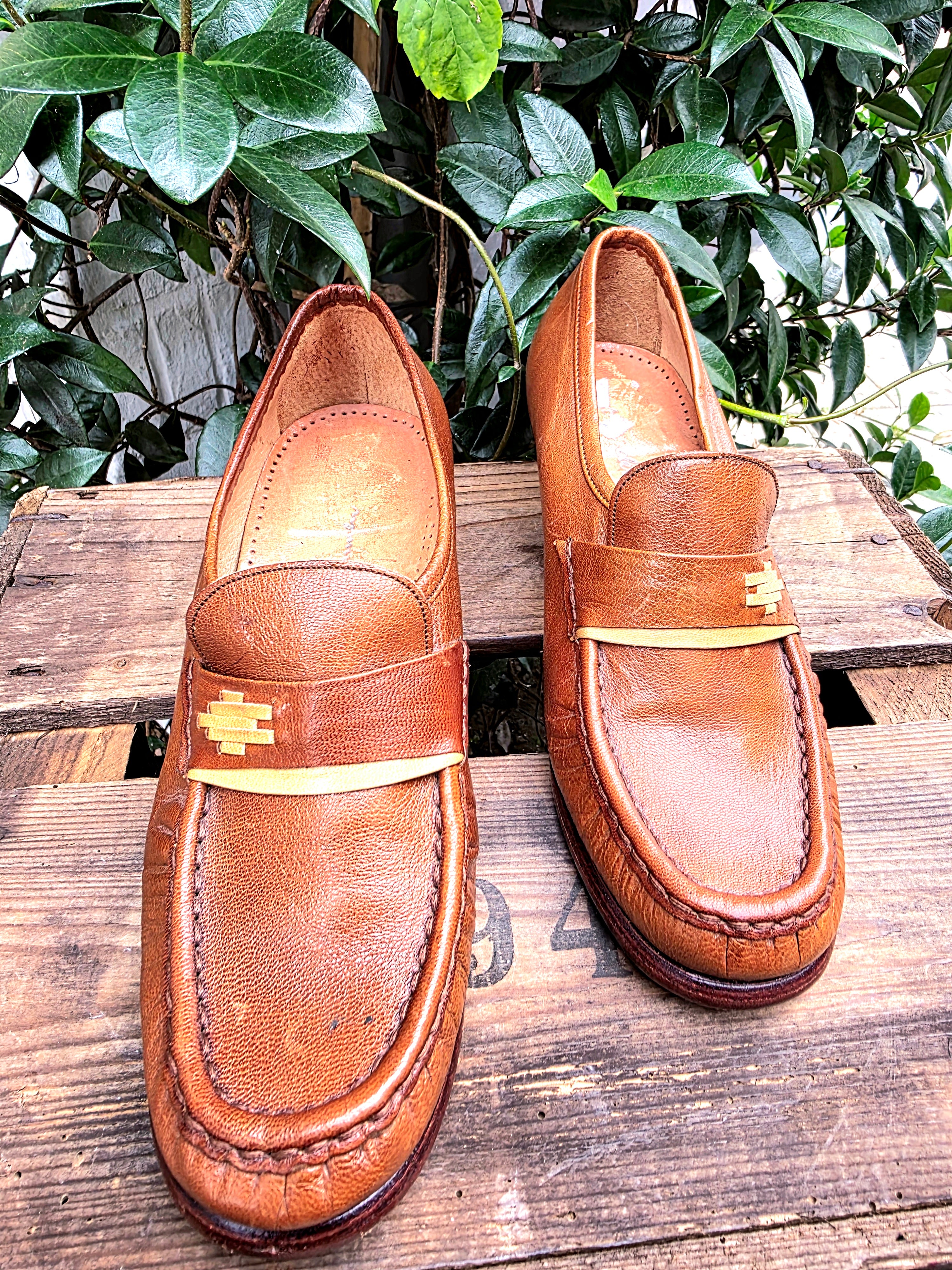 Vintage 70's / 80's V.D. Hammen Brogue Mocassin Shoes